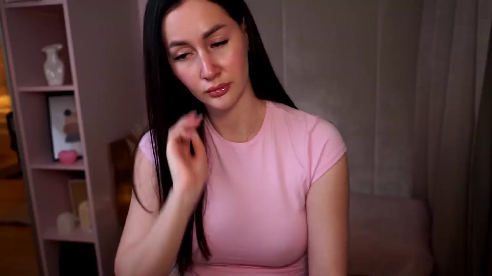 Gallery image thumbnail from Queen_Dasha's myfreecams stream on, 07/18/2025, 20:13 image 6 of 20