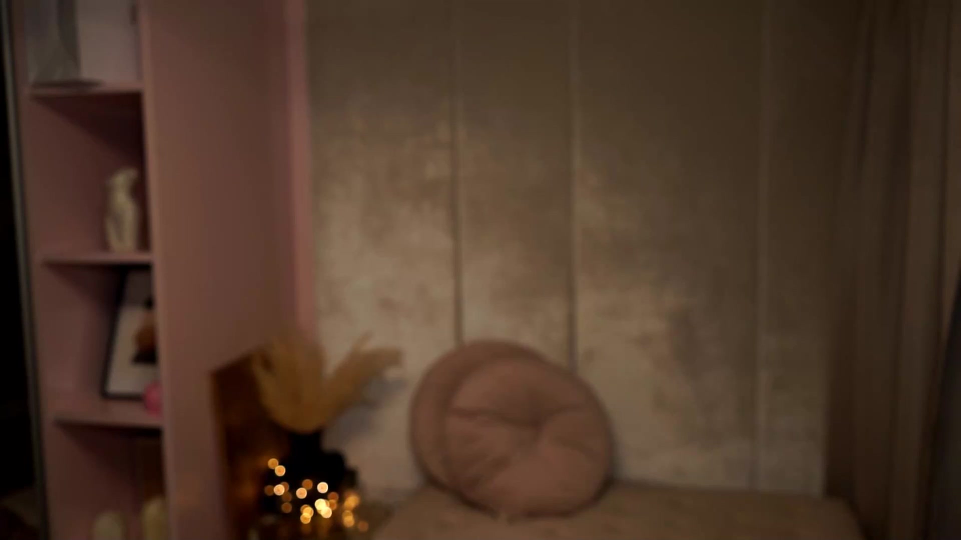 Gallery image thumbnail from Queen_Dasha's myfreecams stream on, 08/16/2025, 19:49 image 4 of 20