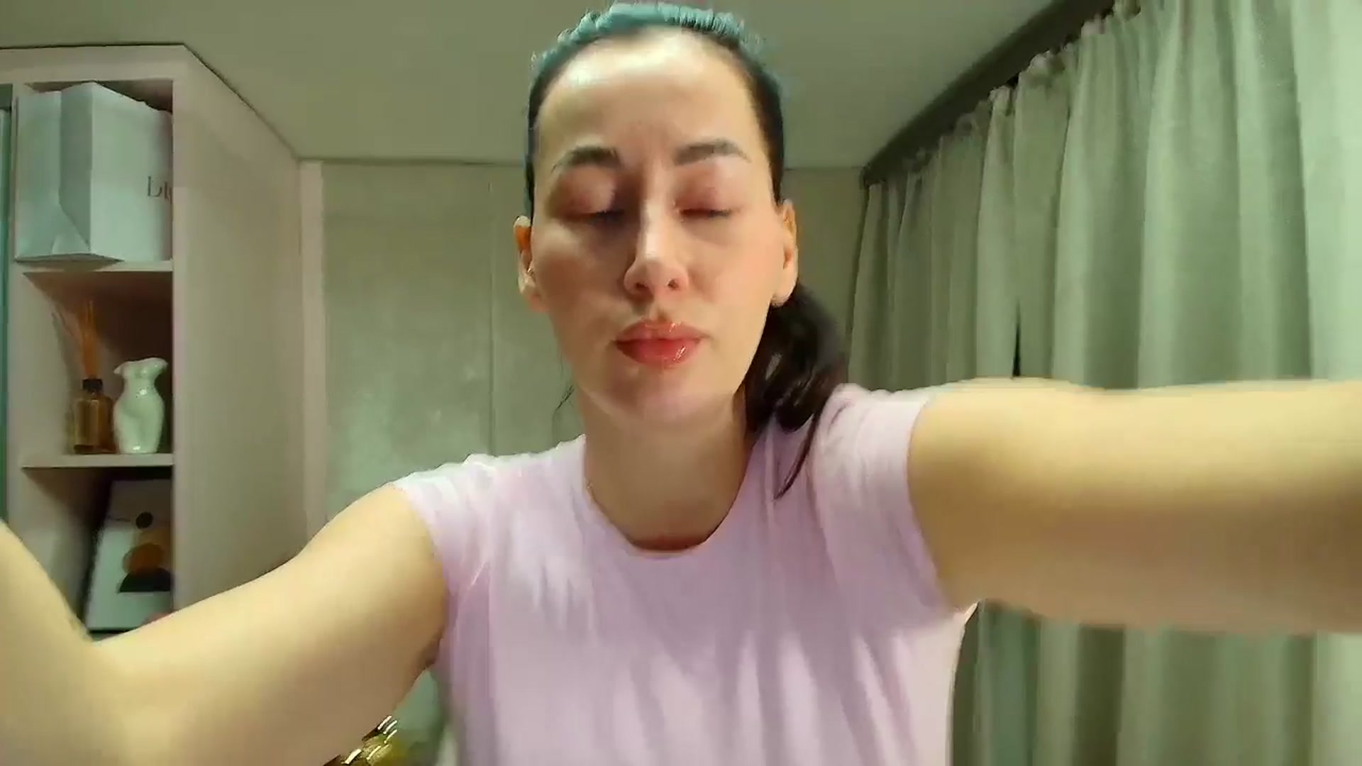 Gallery image thumbnail from Queen_Dasha's myfreecams stream on, 03/14/2026, 22:48 image 15 of 20