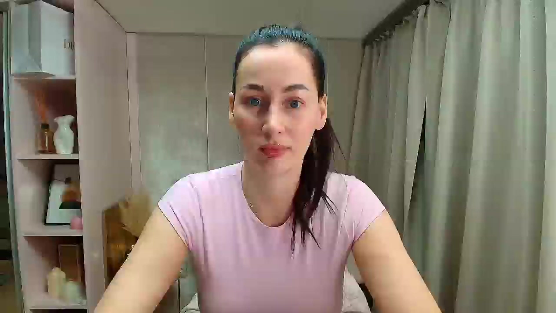 Gallery image thumbnail from Queen_Dasha's myfreecams stream on, 03/14/2026, 22:48 image 4 of 20