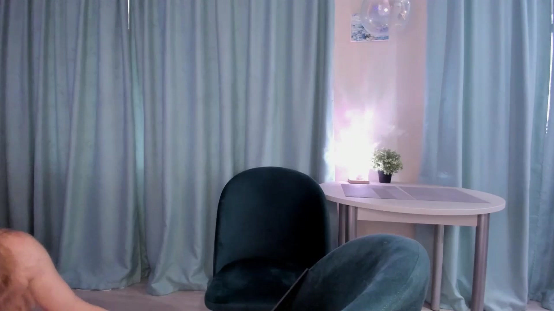 Gallery image thumbnail from Queen__Diana's myfreecams stream on, 11/23/2025, 05:14 image 16 of 20