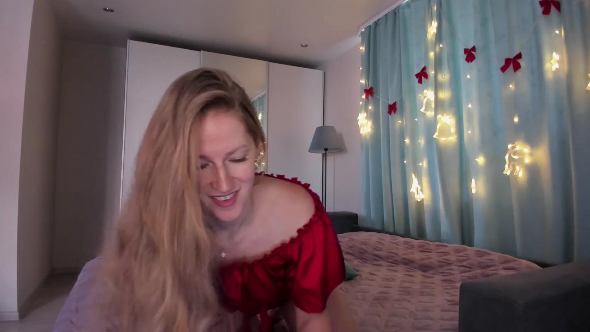 Gallery image thumbnail from Queen__Diana's myfreecams stream on, 02/04/2026, 06:11 image 7 of 20