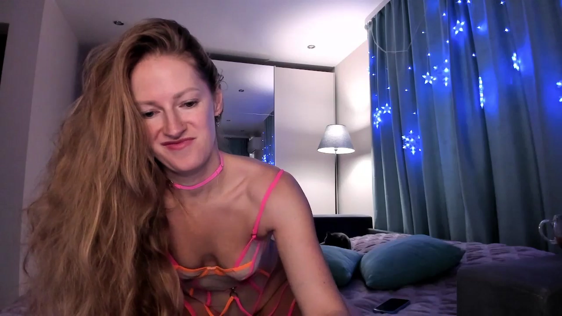 Gallery image thumbnail from Queen__Diana's myfreecams stream on, 02/11/2026, 04:33 image 16 of 20