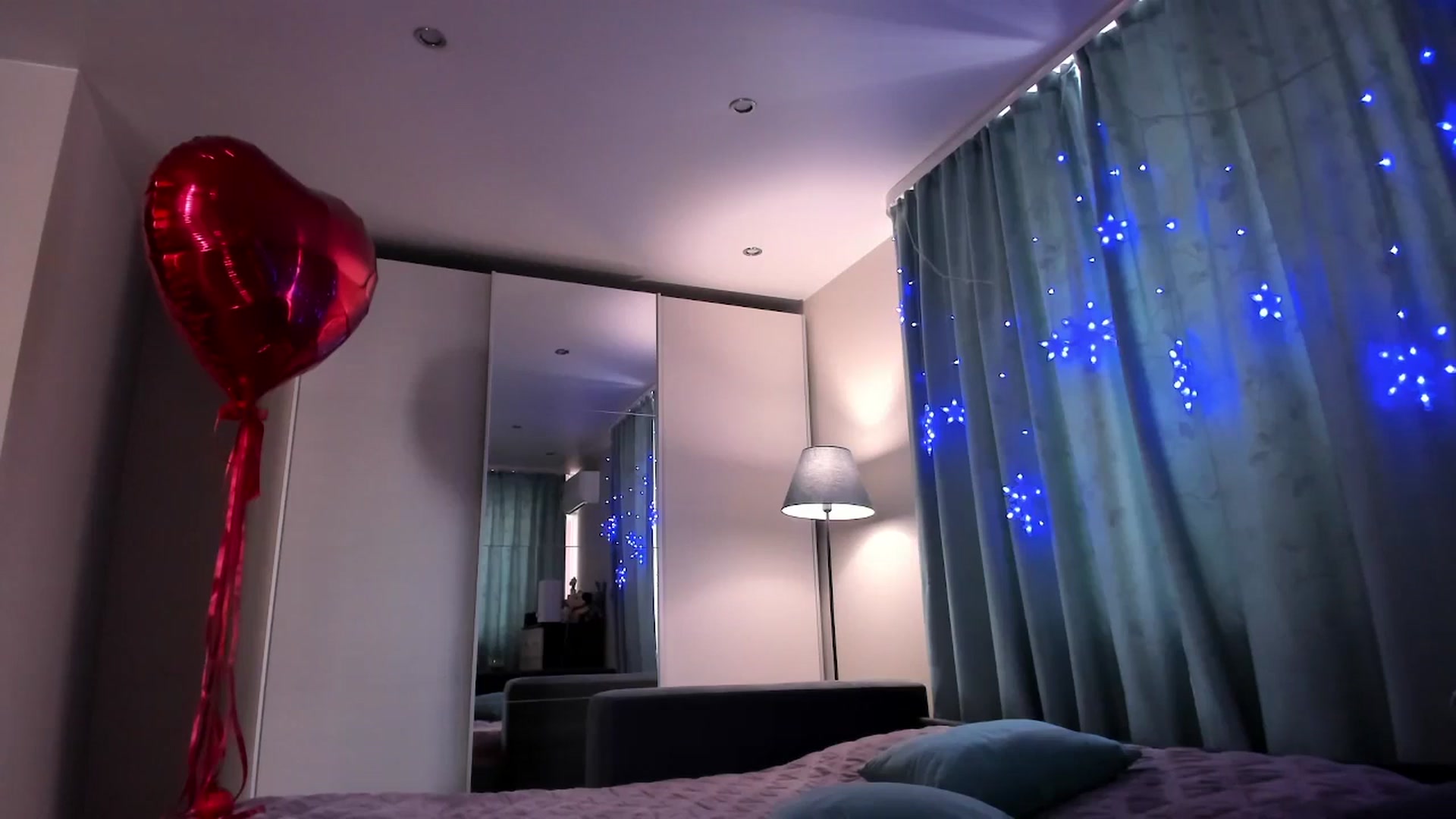 Gallery image thumbnail from Queen__Diana's myfreecams stream on, 02/14/2026, 07:31 image 5 of 20