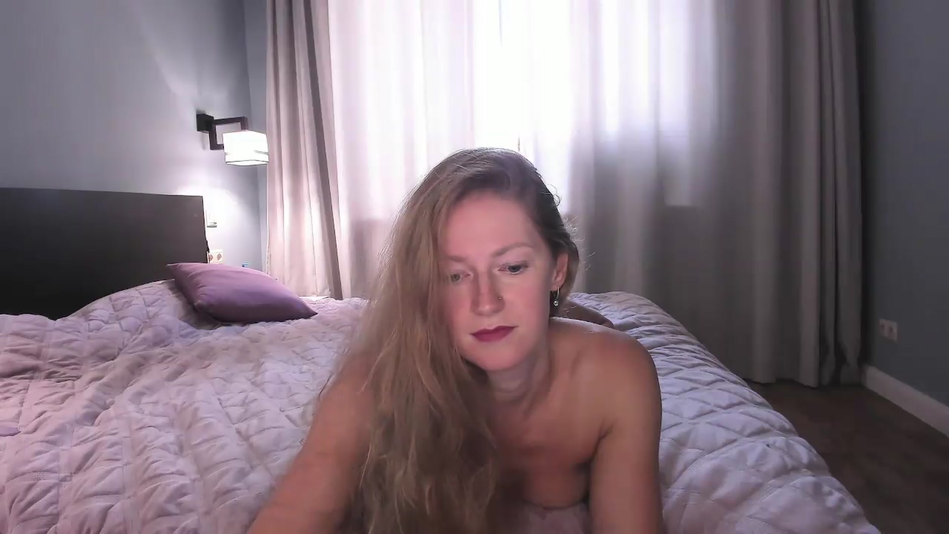 Gallery image thumbnail from Queen__Diana's myfreecams stream on, 06/08/2026, 07:17 image 10 of 20