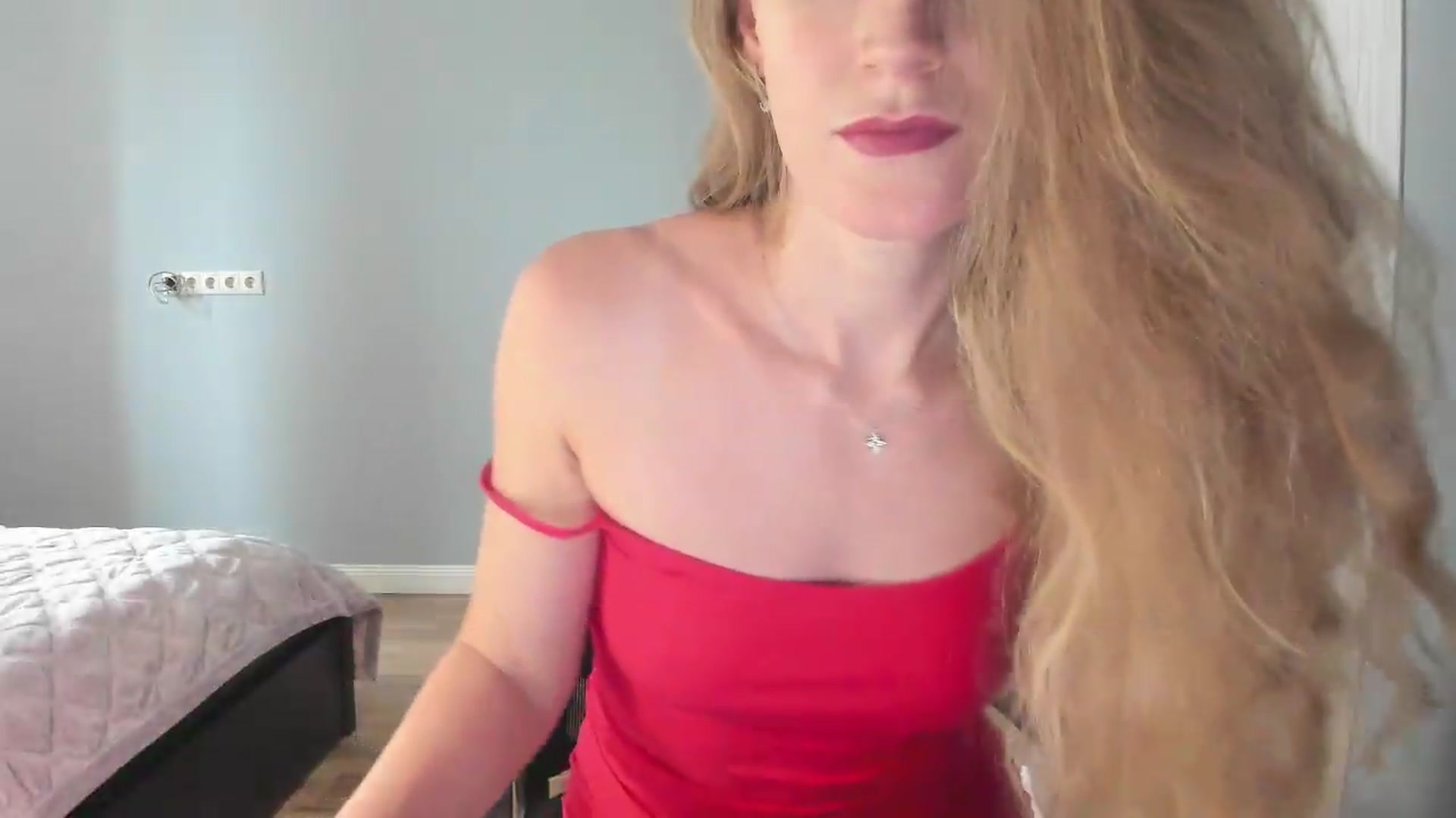 Gallery image thumbnail from Queen__Diana's myfreecams stream on, 06/11/2026, 06:46 image 5 of 20