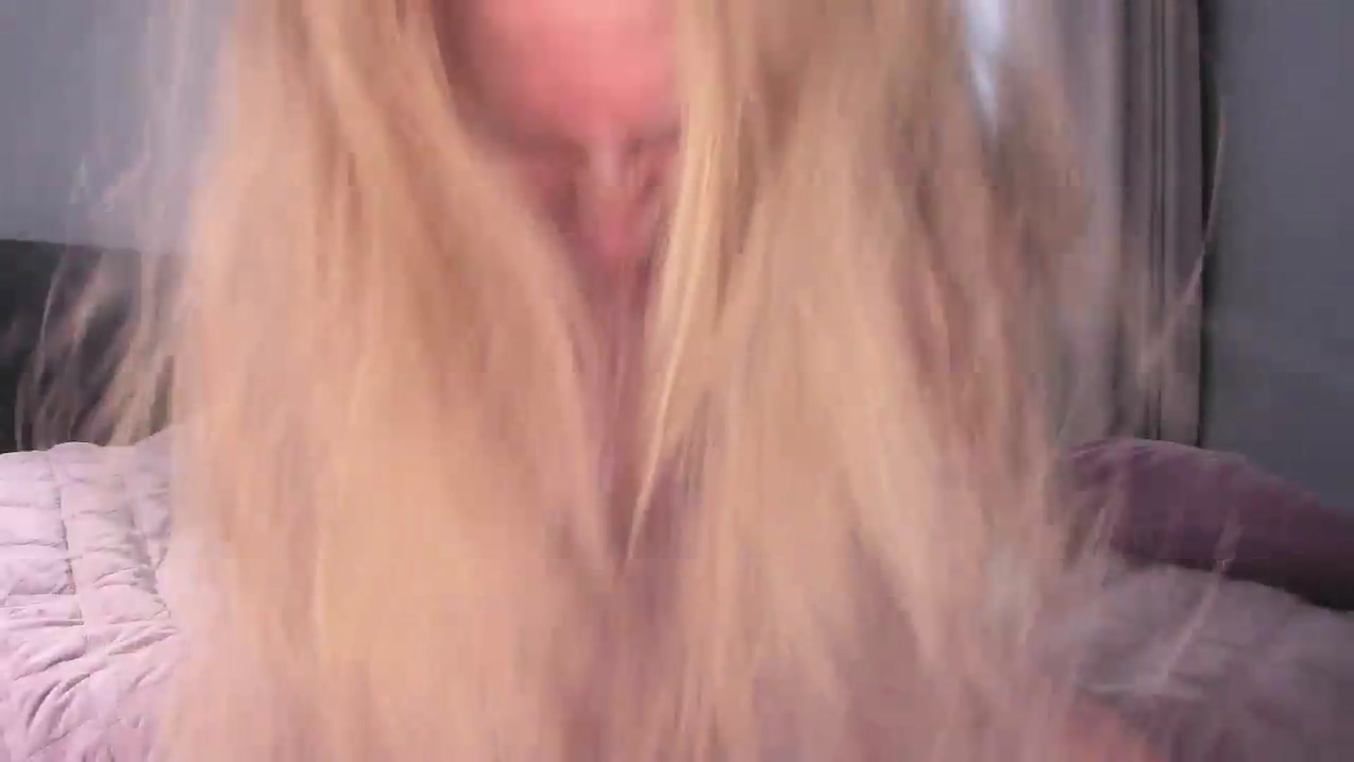 Gallery image thumbnail from Queen__Diana's myfreecams stream on, 06/19/2026, 06:43 image 18 of 20