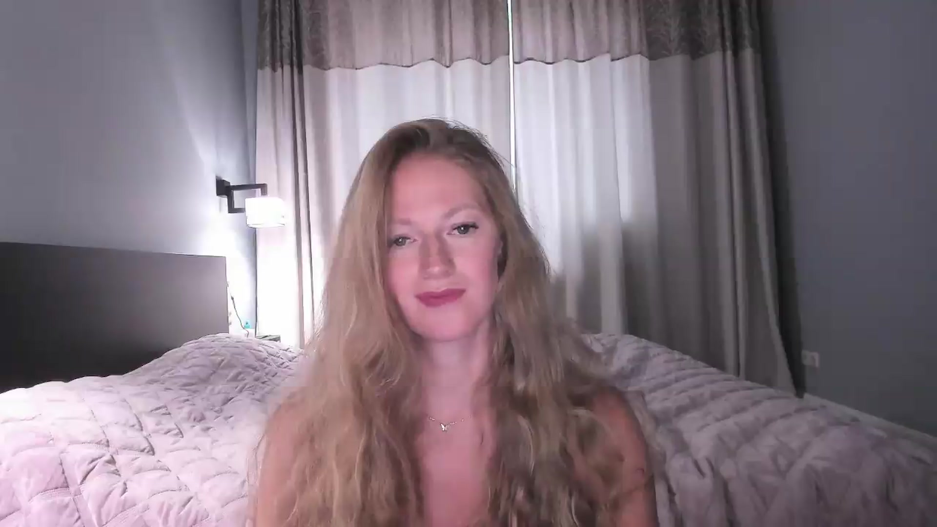 Gallery image thumbnail from Queen__Diana's myfreecams stream on, 07/11/2026, 09:29 image 16 of 20