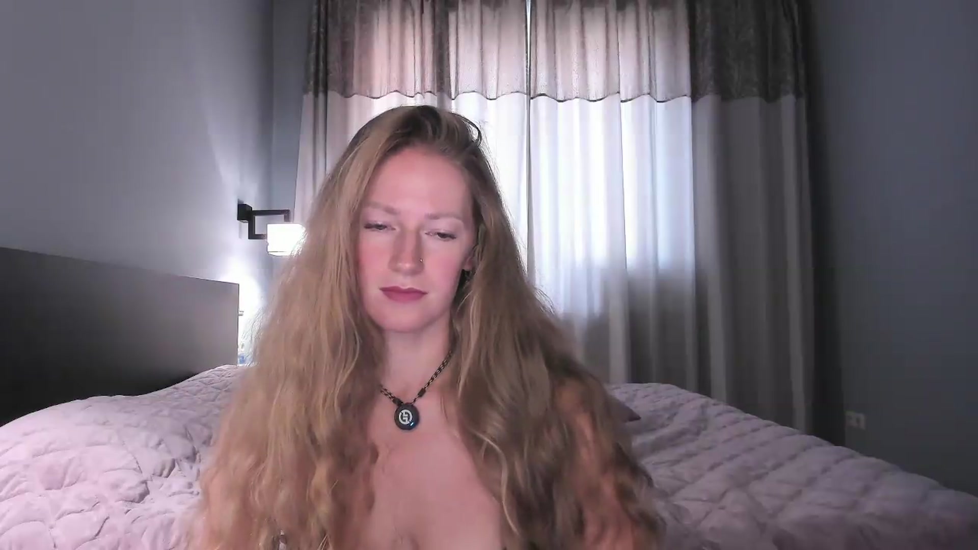 Gallery image thumbnail from Queen__Diana's myfreecams stream on, 08/07/2026, 05:21 image 6 of 20