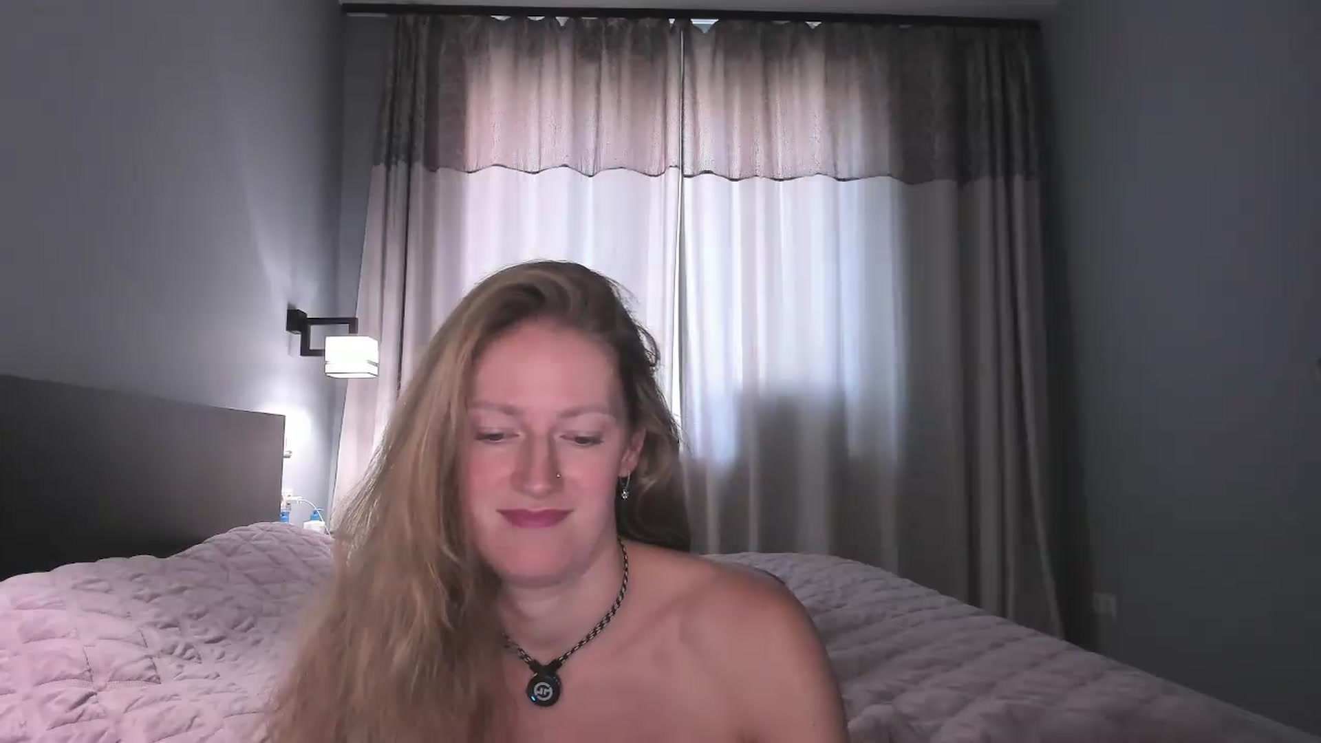 Gallery image thumbnail from Queen__Diana's myfreecams stream on, 08/16/2026, 07:20 image 11 of 20
