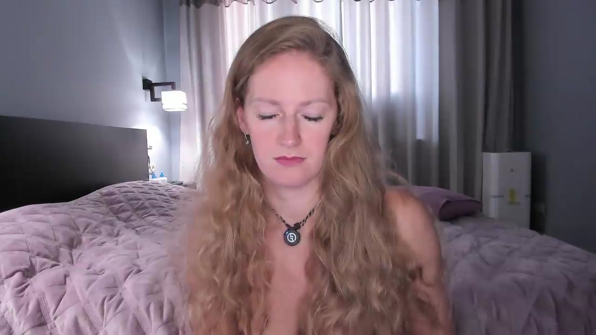 Gallery image thumbnail from Queen__Diana's myfreecams stream on, 08/27/2026, 06:25 image 6 of 20