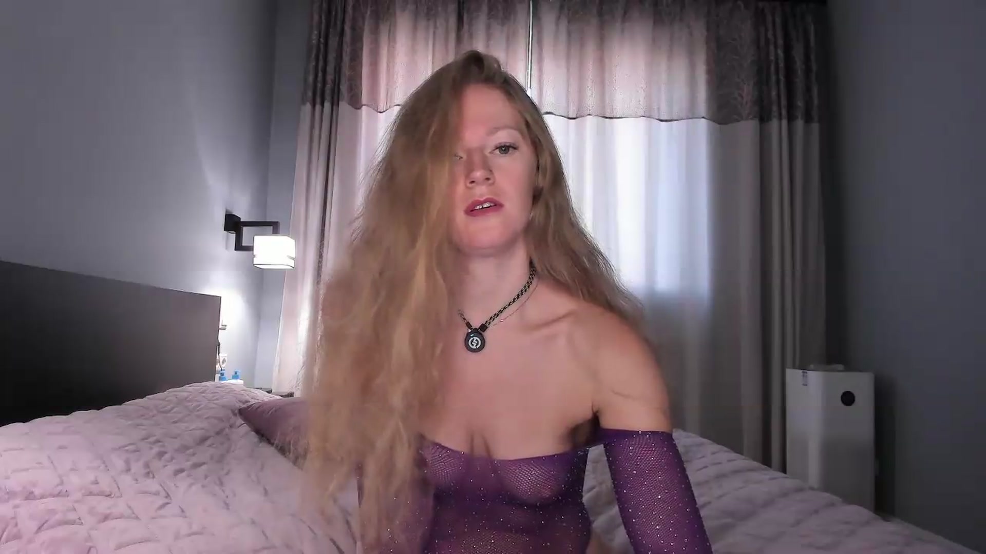 Gallery image thumbnail from Queen__Diana's myfreecams stream on, 09/03/2026, 06:58 image 9 of 20