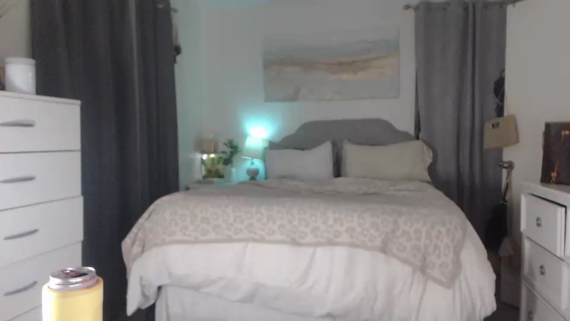 Gallery image thumbnail from Queen_bambii's myfreecams stream on, 01/23/2023, 08:24 image 4 of 20