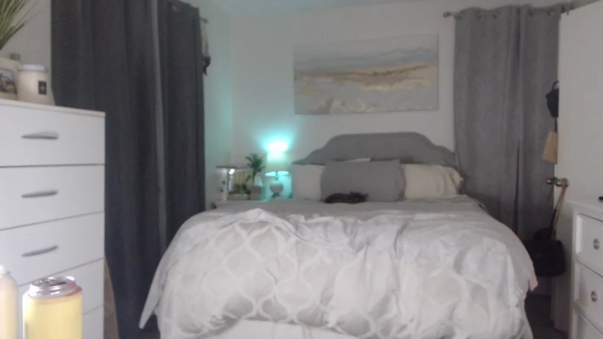 Gallery image thumbnail from Queen_bambii's myfreecams stream on, 02/09/2023, 07:43 image 17 of 20