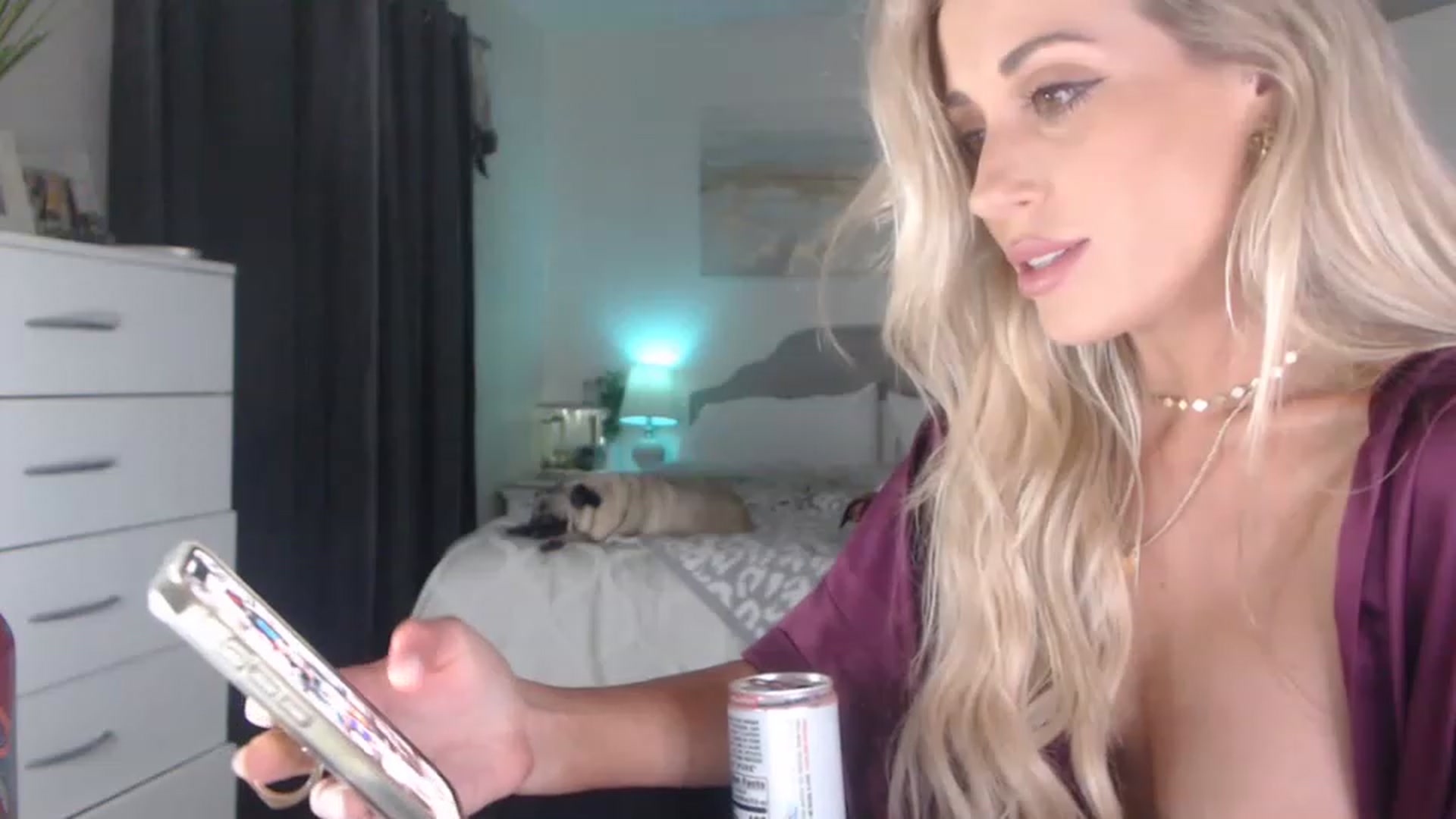 Gallery image thumbnail from Queen_bambii's myfreecams stream on, 05/20/2023, 06:54 image 6 of 20