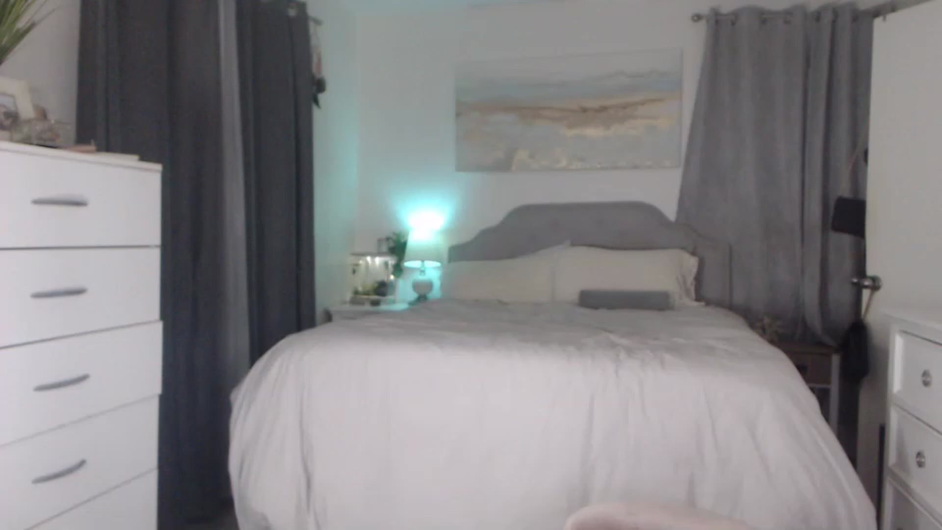 Gallery image thumbnail from Queen_bambii's myfreecams stream on, 06/02/2023, 07:26 image 8 of 20