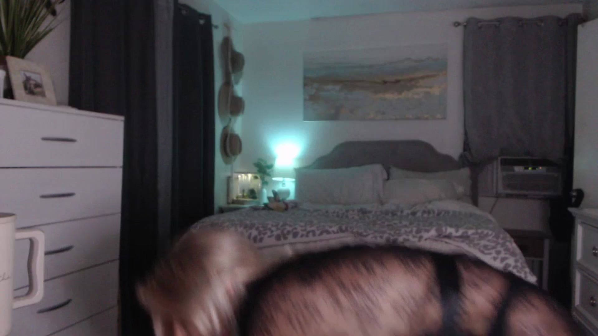 Gallery image thumbnail from Queen_bambii's myfreecams stream on, 07/17/2023, 07:43 image 9 of 20