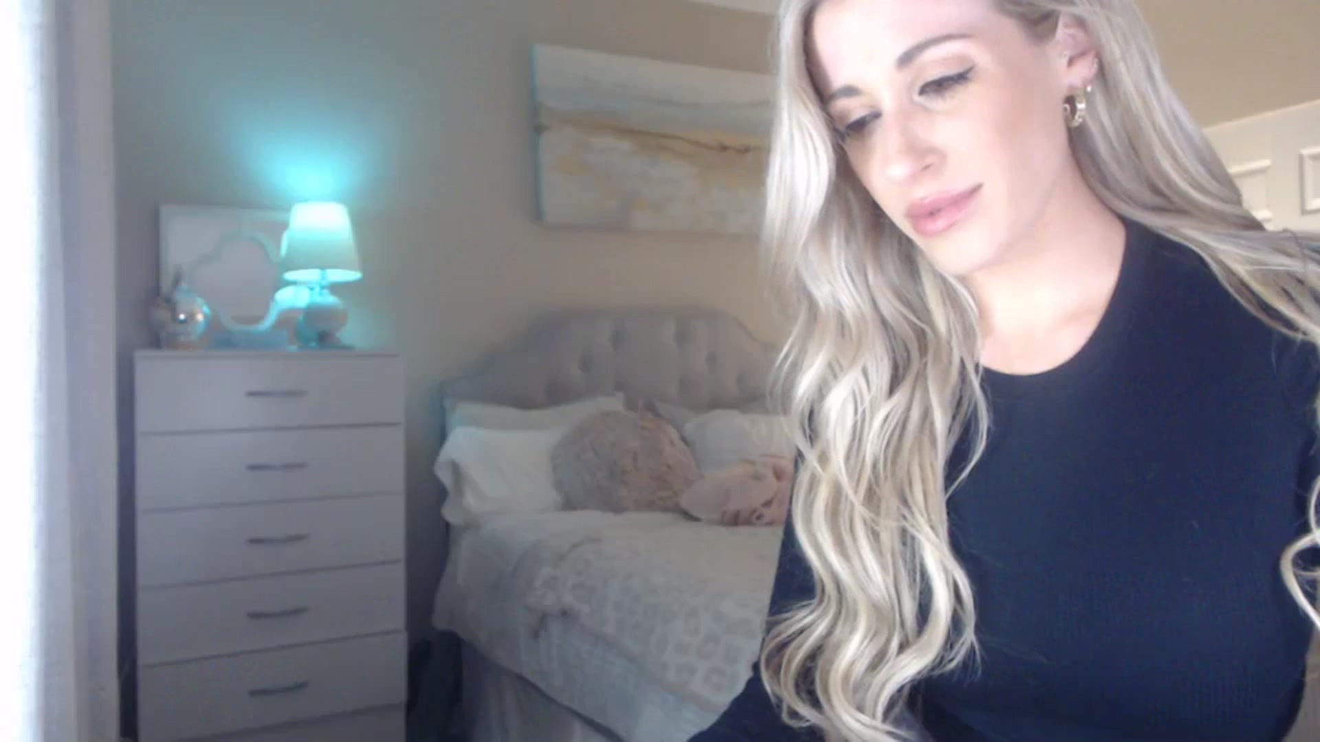 Gallery image thumbnail from Queen_bambii's myfreecams stream on, 11/04/2023, 07:27 image 20 of 20