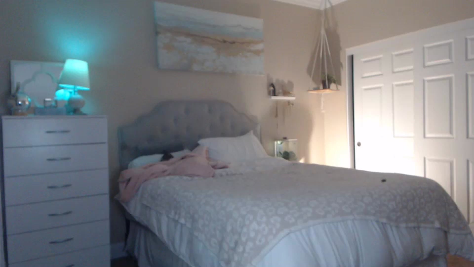 Gallery image thumbnail from Queen_bambii's myfreecams stream on, 11/14/2023, 06:22 image 18 of 20