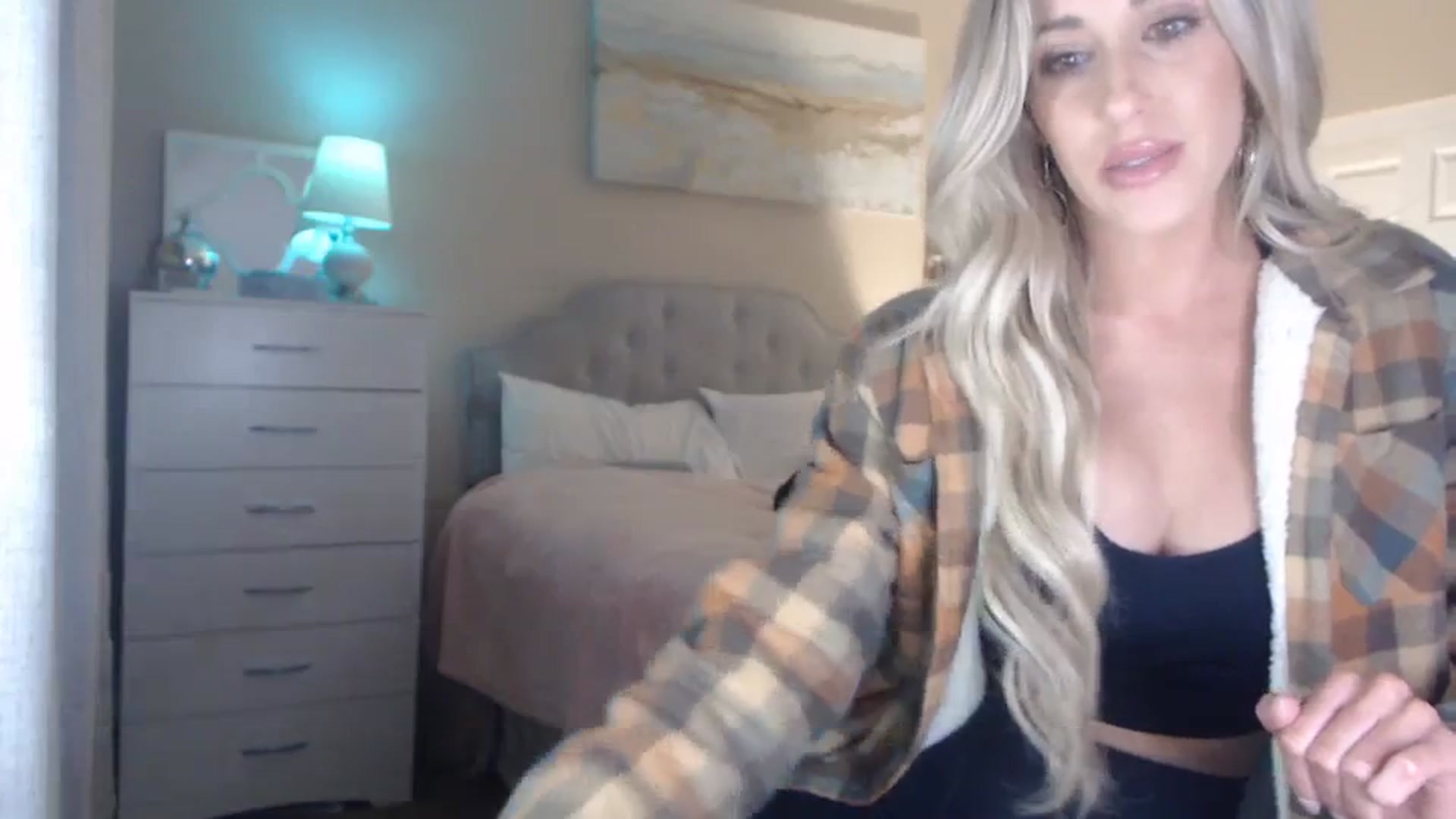 Gallery image thumbnail from Queen_bambii's myfreecams stream on, 12/09/2023, 06:42 image 15 of 20