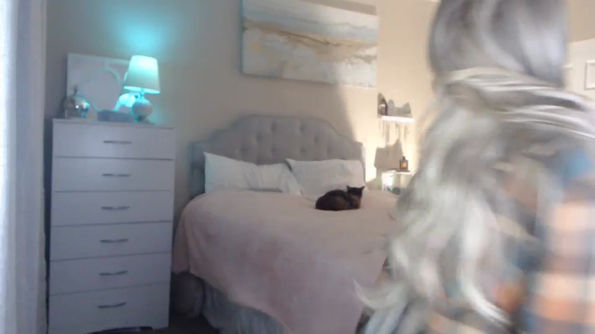 Gallery image thumbnail from Queen_bambii's myfreecams stream on, 12/09/2023, 06:42 image 18 of 20