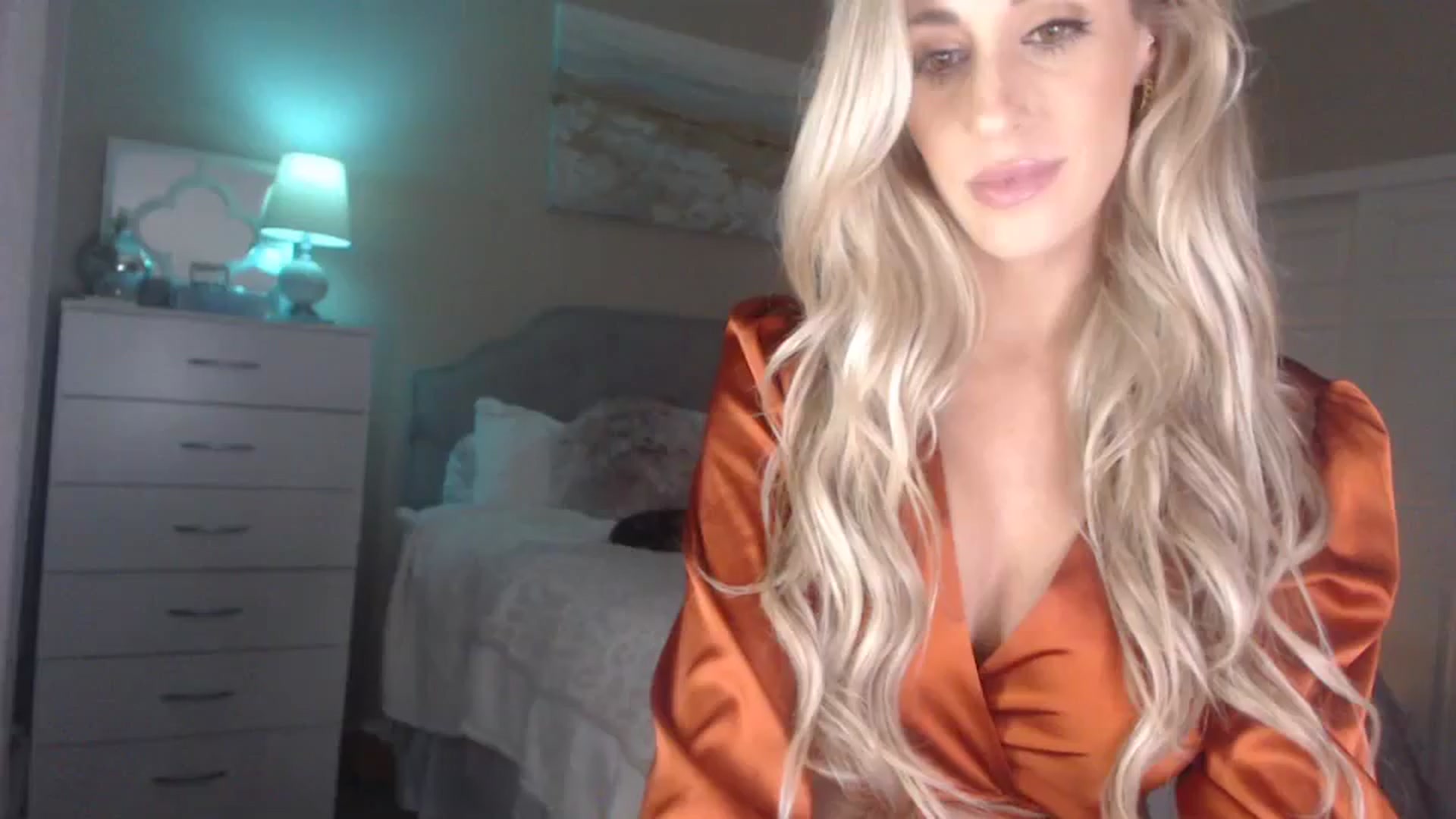 Gallery image thumbnail from Queen_bambii's myfreecams stream on, 01/03/2024, 09:09 image 19 of 20