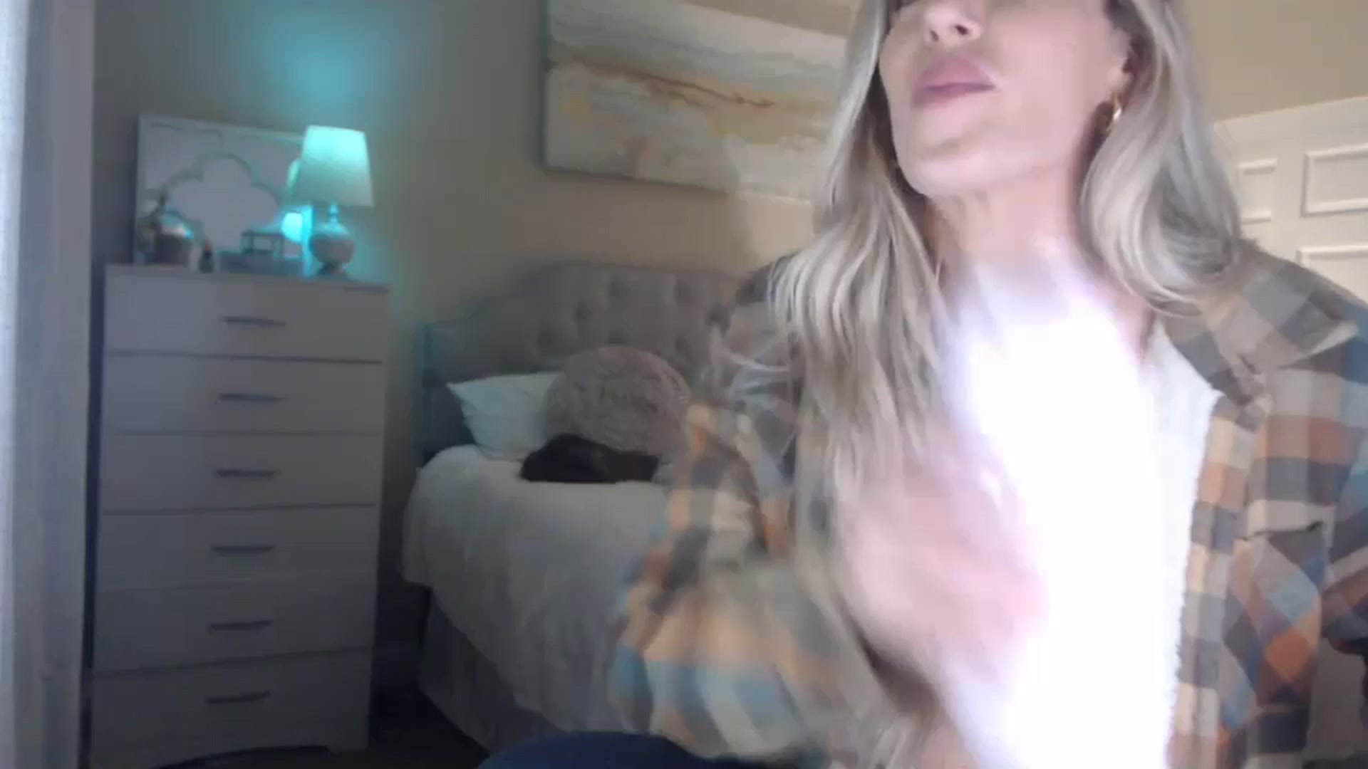 Gallery image thumbnail from Queen_bambii's myfreecams stream on, 01/25/2024, 08:09 image 1 of 20
