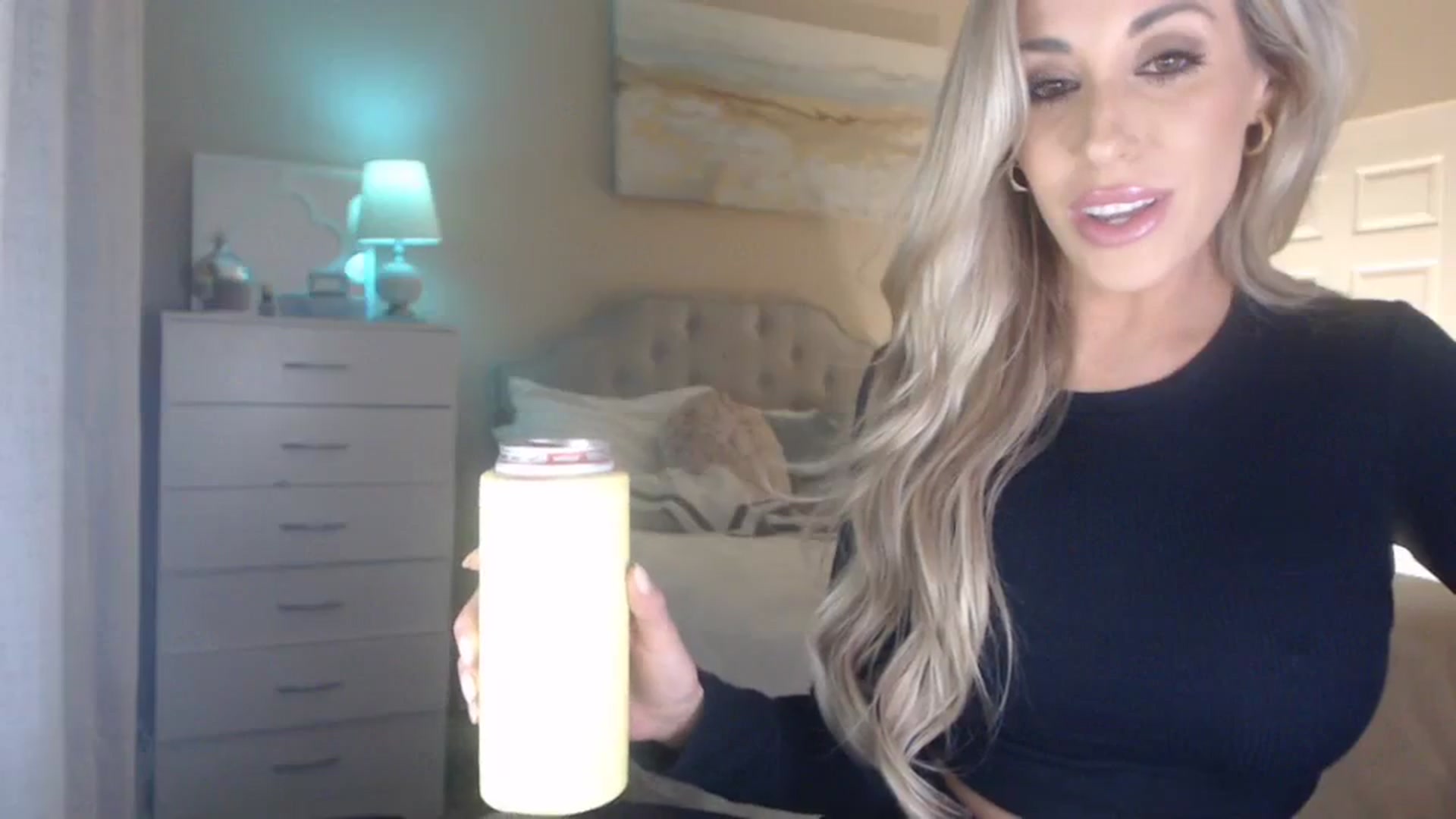 Gallery image thumbnail from Queen_bambii's myfreecams stream on, 01/27/2024, 06:21 image 4 of 20