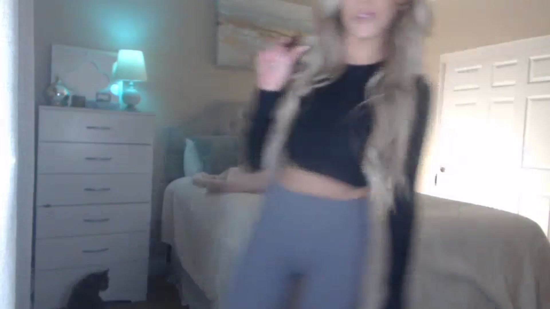 Gallery image thumbnail from Queen_bambii's myfreecams stream on, 02/08/2024, 05:13 image 10 of 20