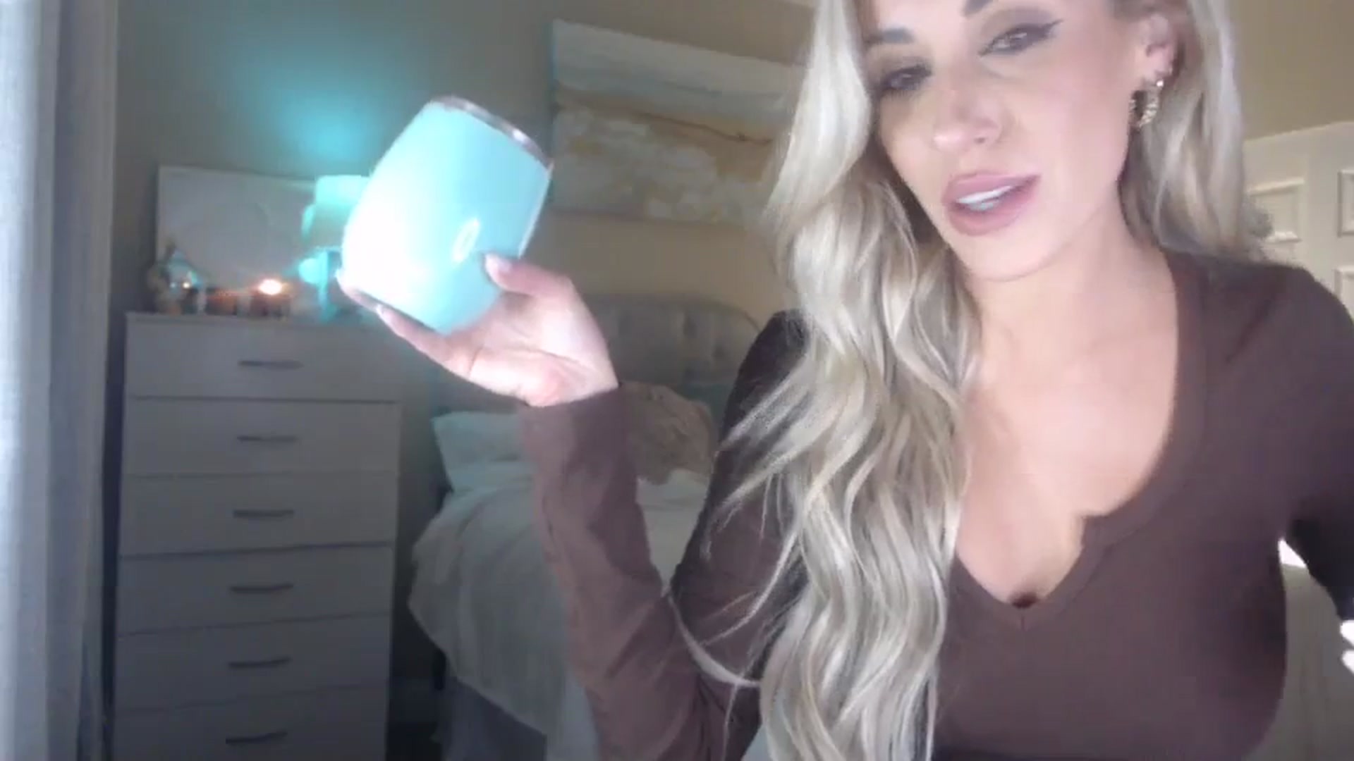 Gallery image thumbnail from Queen_bambii's myfreecams stream on, 02/10/2024, 05:16 image 14 of 20