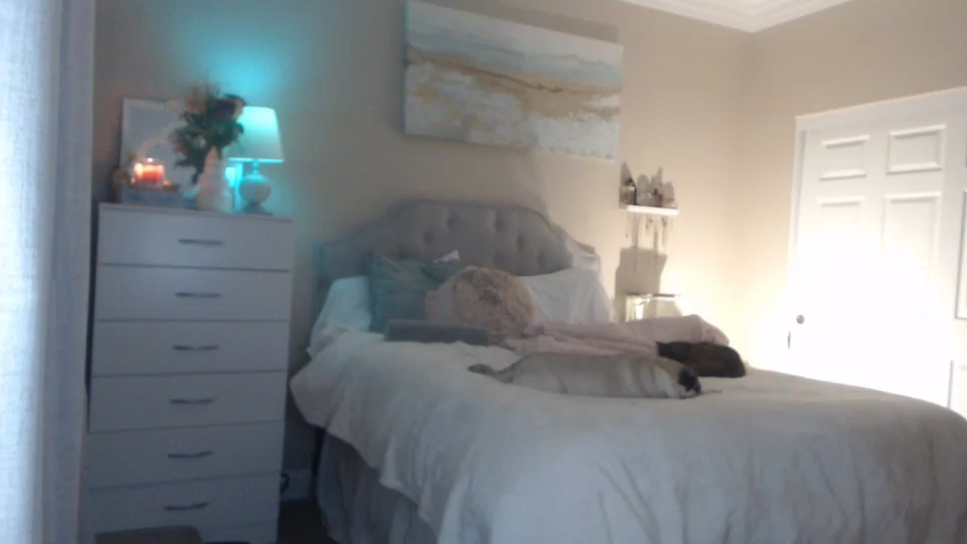 Gallery image thumbnail from Queen_bambii's myfreecams stream on, 02/20/2024, 09:38 image 13 of 20