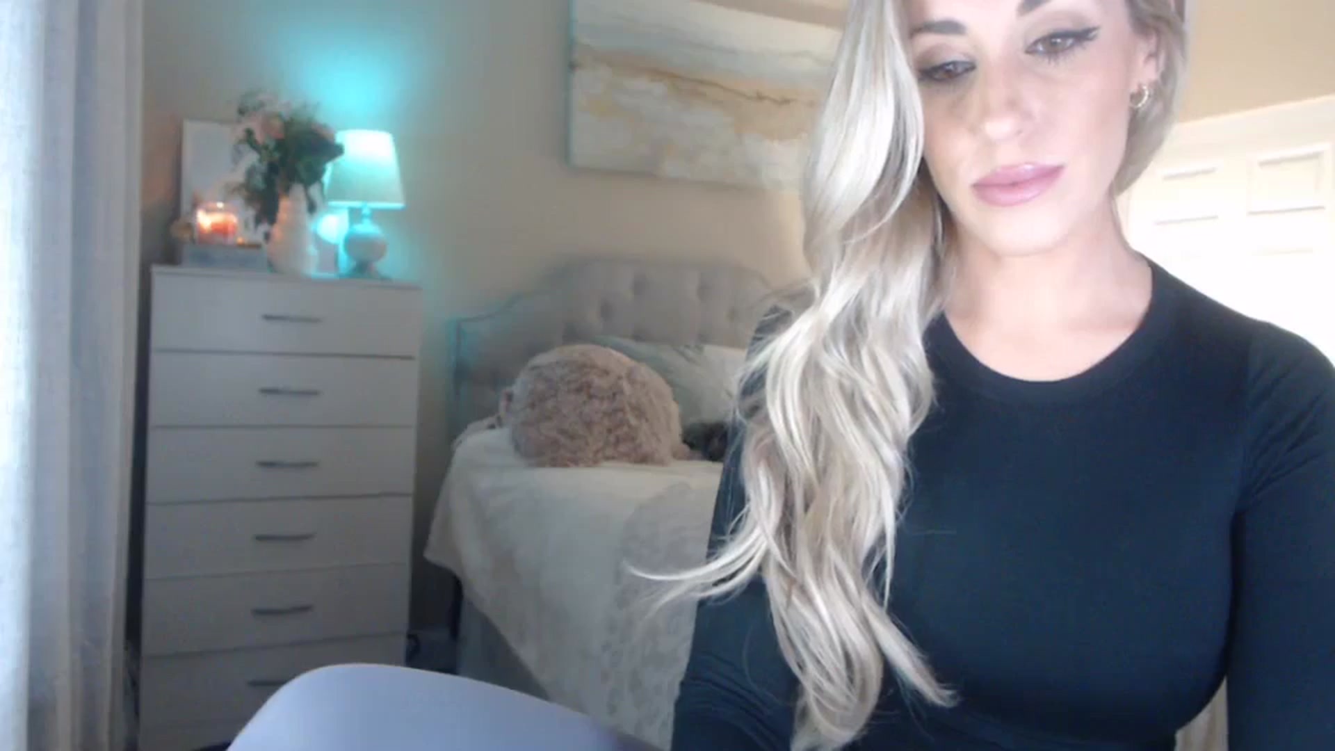 Gallery image thumbnail from Queen_bambii's myfreecams stream on, 02/23/2024, 05:38 image 12 of 20
