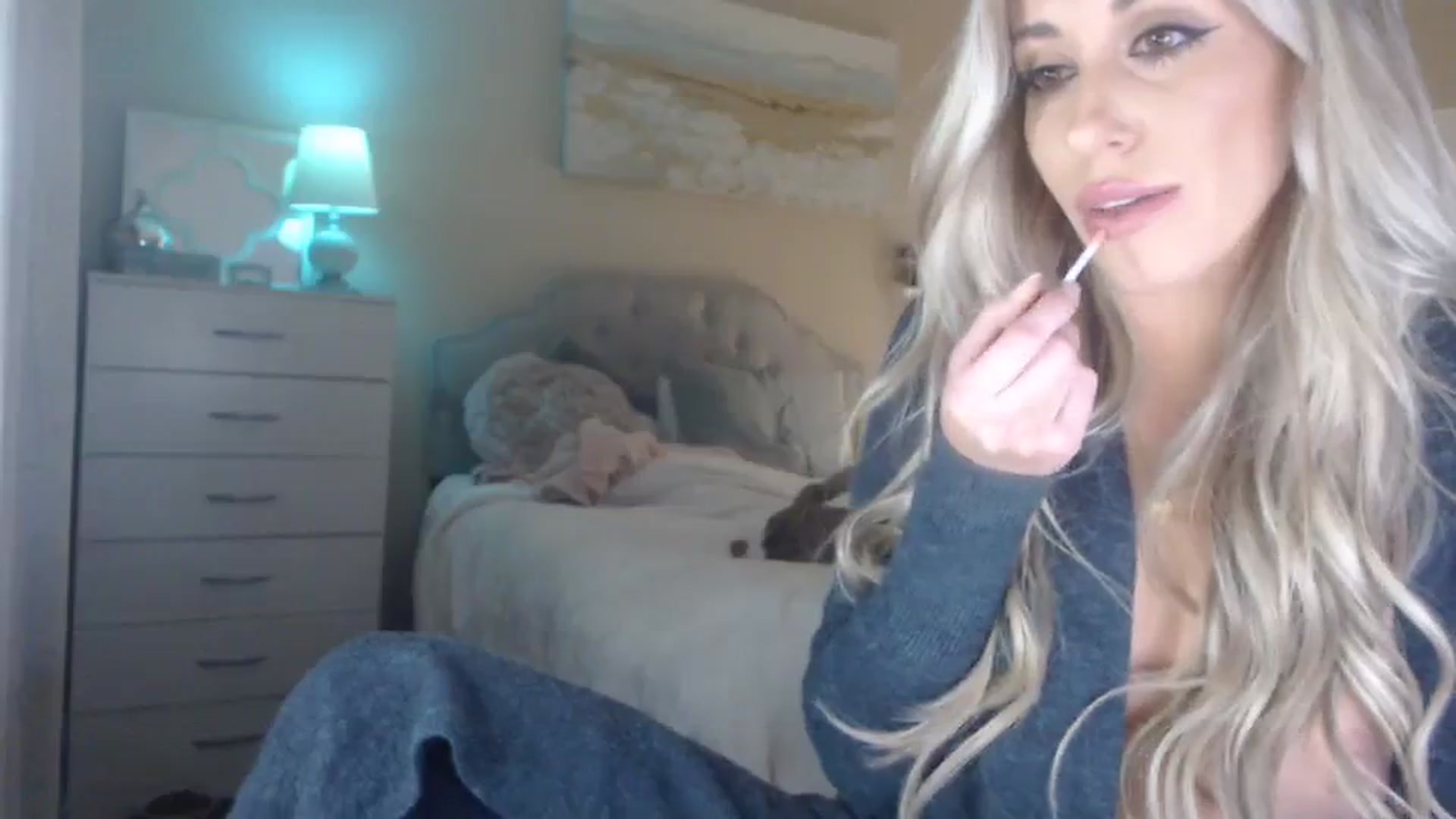 Gallery image thumbnail from Queen_bambii's myfreecams stream on, 03/05/2024, 08:26 image 5 of 20