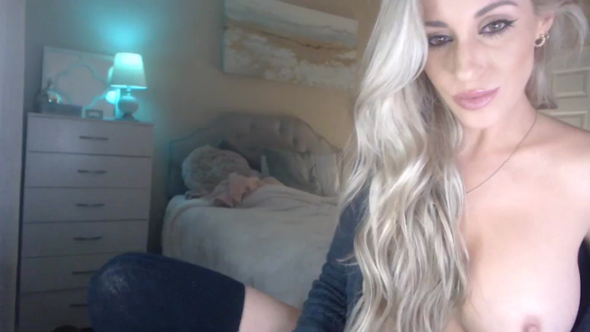 Gallery image thumbnail from Queen_bambii's myfreecams stream on, 03/05/2024, 08:26 image 20 of 20
