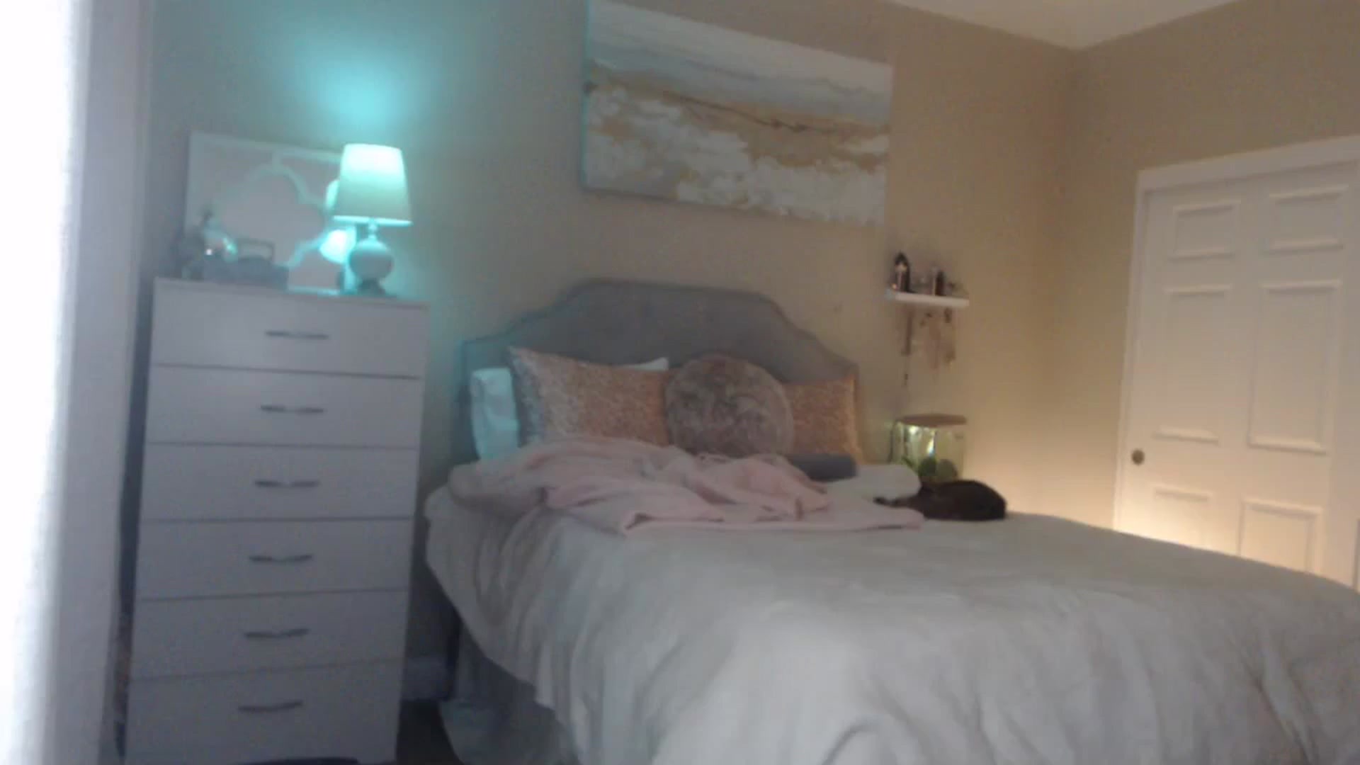 Gallery image thumbnail from Queen_bambii's myfreecams stream on, 03/15/2024, 06:39 image 16 of 20