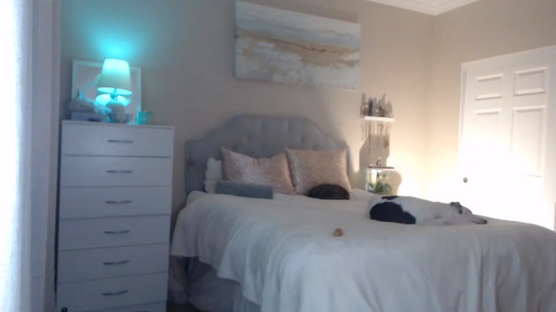 Gallery image thumbnail from Queen_bambii's myfreecams stream on, 04/18/2024, 06:50 image 14 of 20