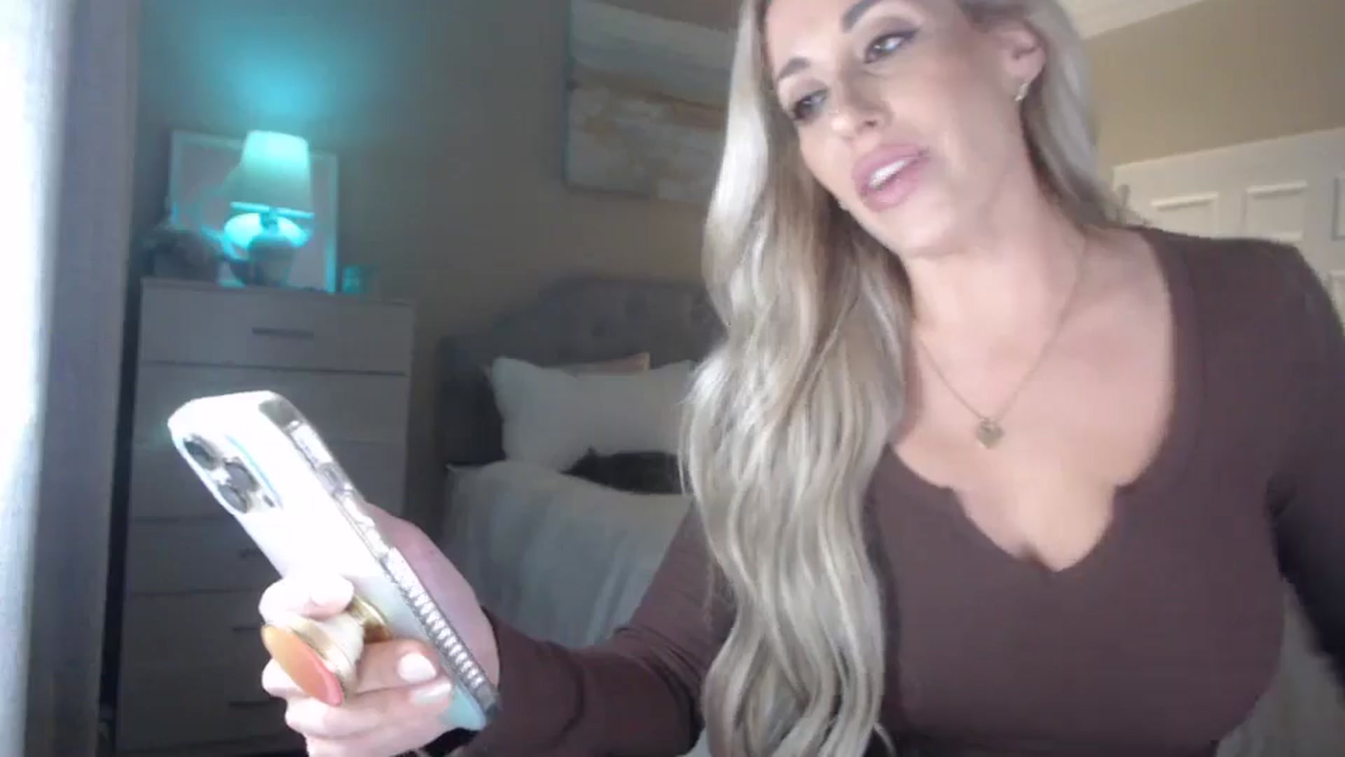 Gallery image thumbnail from Queen_bambii's myfreecams stream on, 04/24/2024, 07:03 image 11 of 20