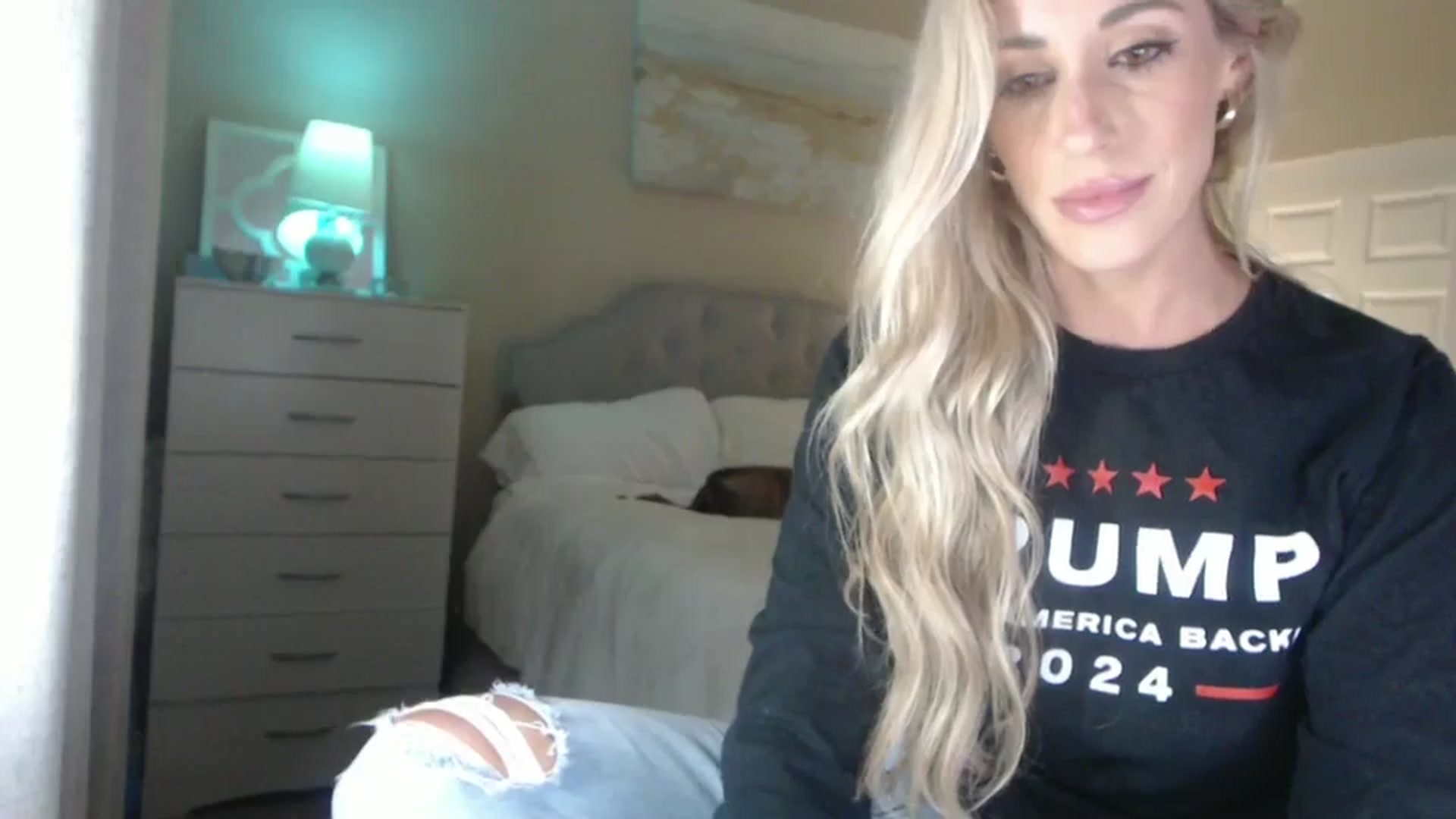 Gallery image thumbnail from Queen_bambii's myfreecams stream on, 07/04/2024, 08:55 image 9 of 20