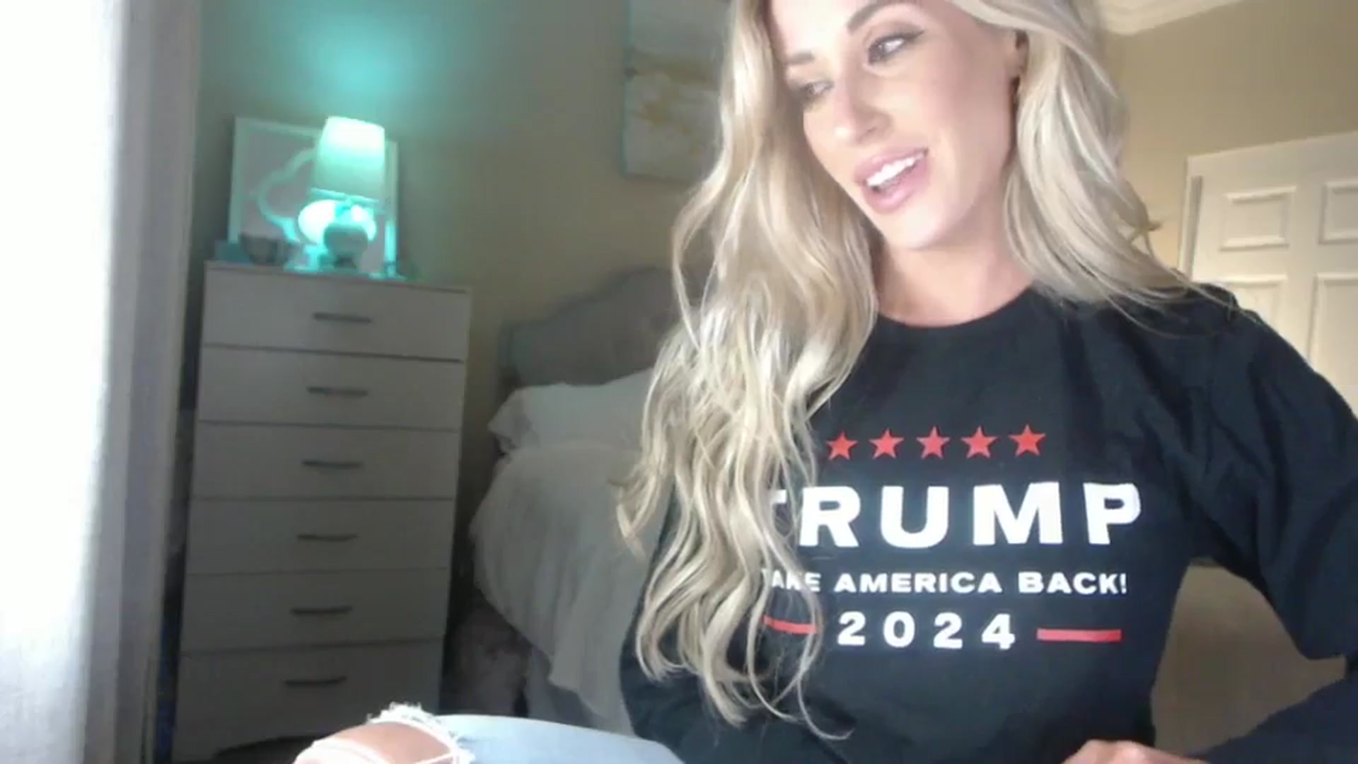 Gallery image thumbnail from Queen_bambii's myfreecams stream on, 07/04/2024, 08:55 image 19 of 20