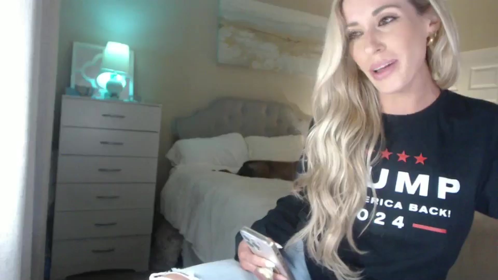 Gallery image thumbnail from Queen_bambii's myfreecams stream on, 07/04/2024, 08:55 image 10 of 20