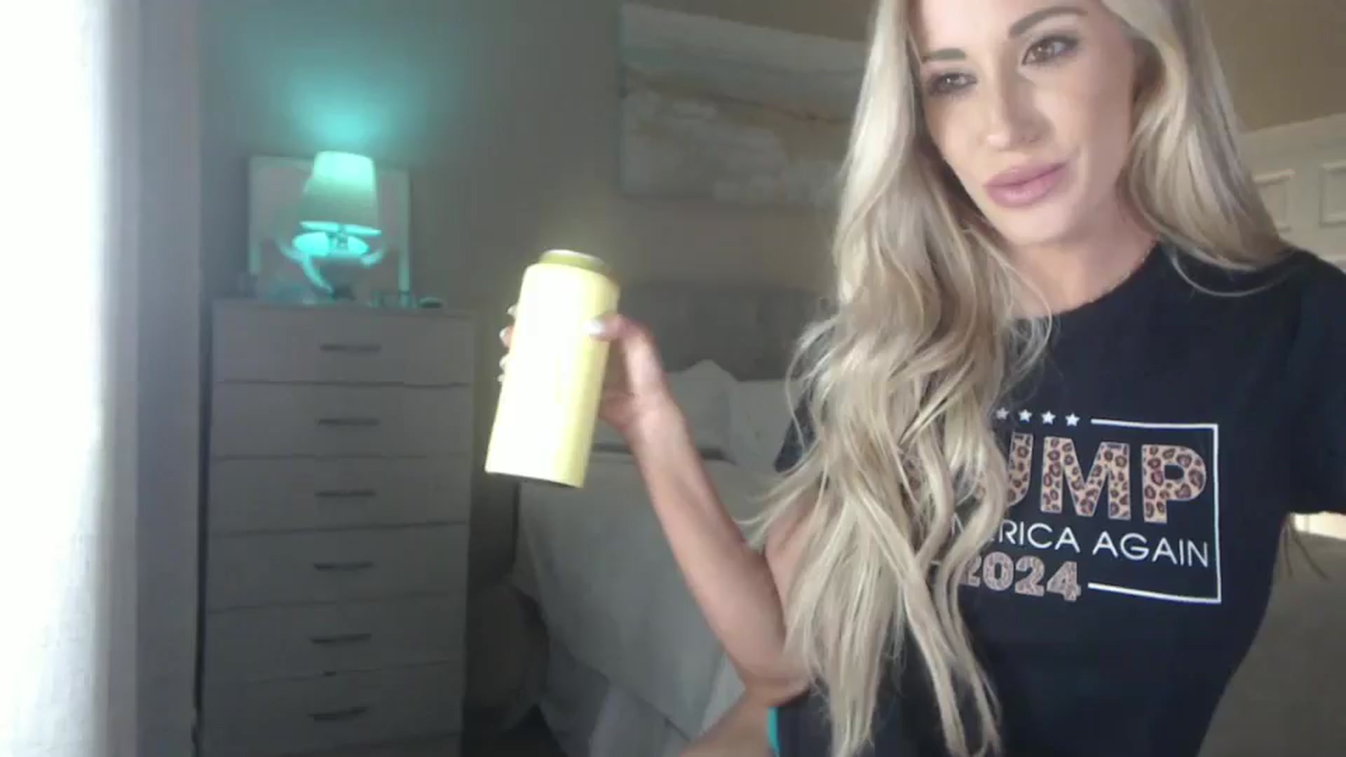 Gallery image thumbnail from Queen_bambii's myfreecams stream on, 07/17/2024, 07:29 image 1 of 20