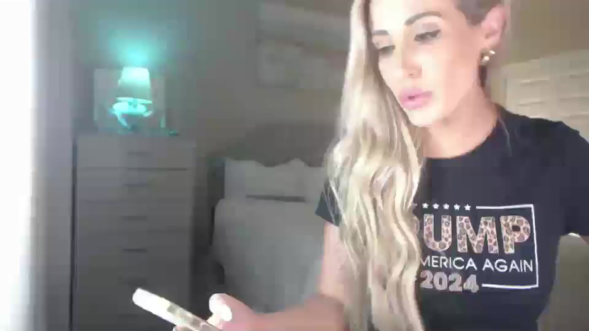 Gallery image thumbnail from Queen_bambii's myfreecams stream on, 07/17/2024, 07:29 image 11 of 20
