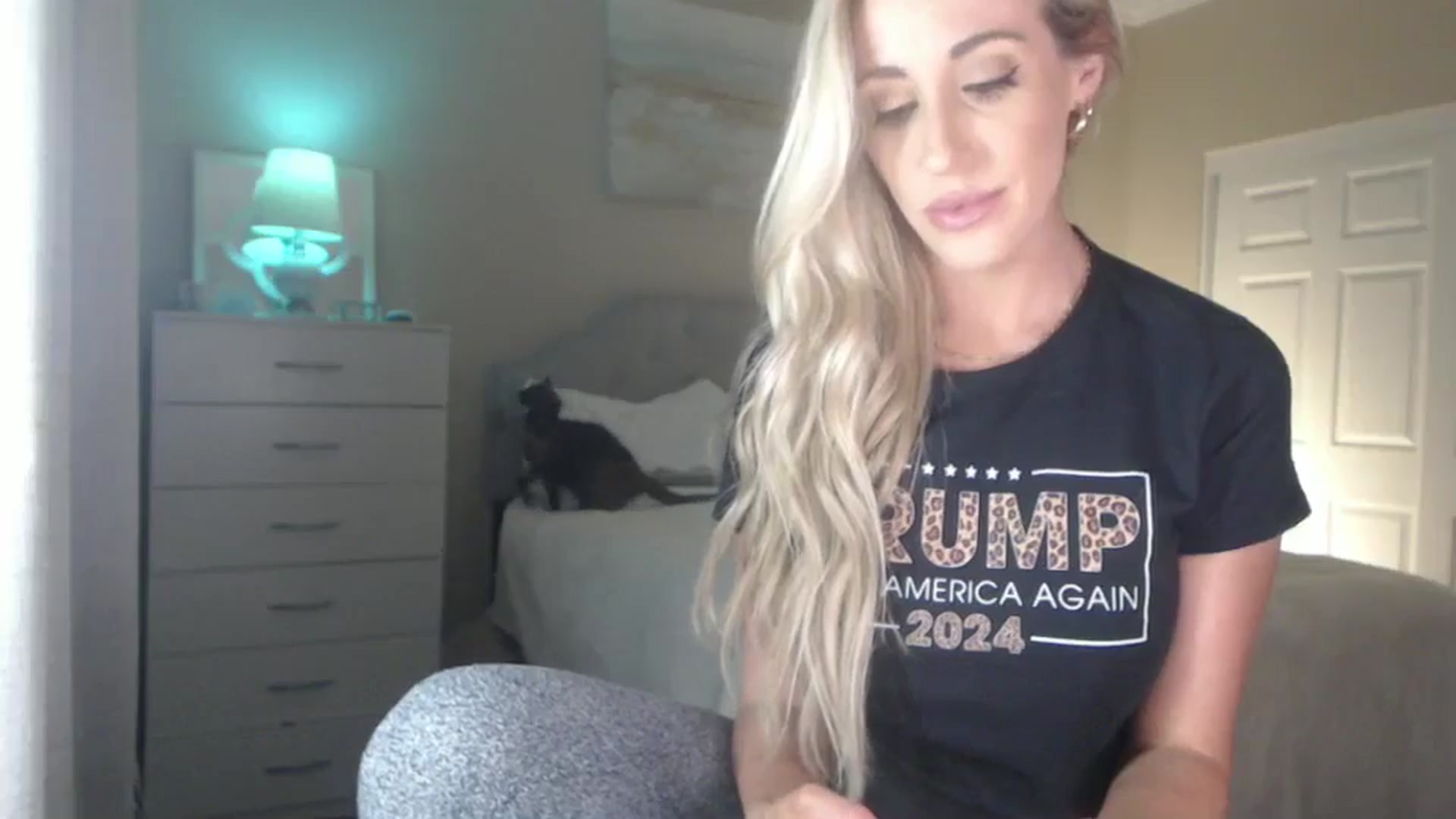 Gallery image thumbnail from Queen_bambii's myfreecams stream on, 07/17/2024, 08:19 image 7 of 20