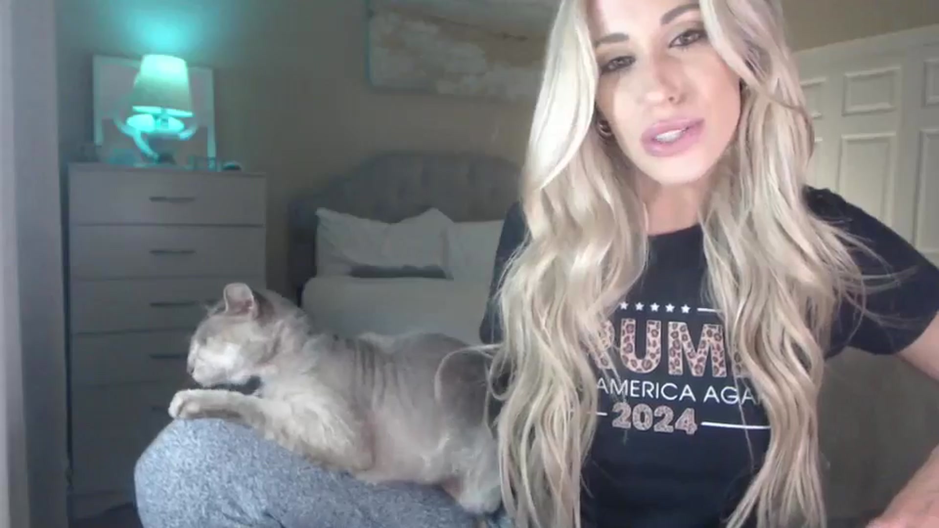 Gallery image thumbnail from Queen_bambii's myfreecams stream on, 07/17/2024, 08:19 image 14 of 20