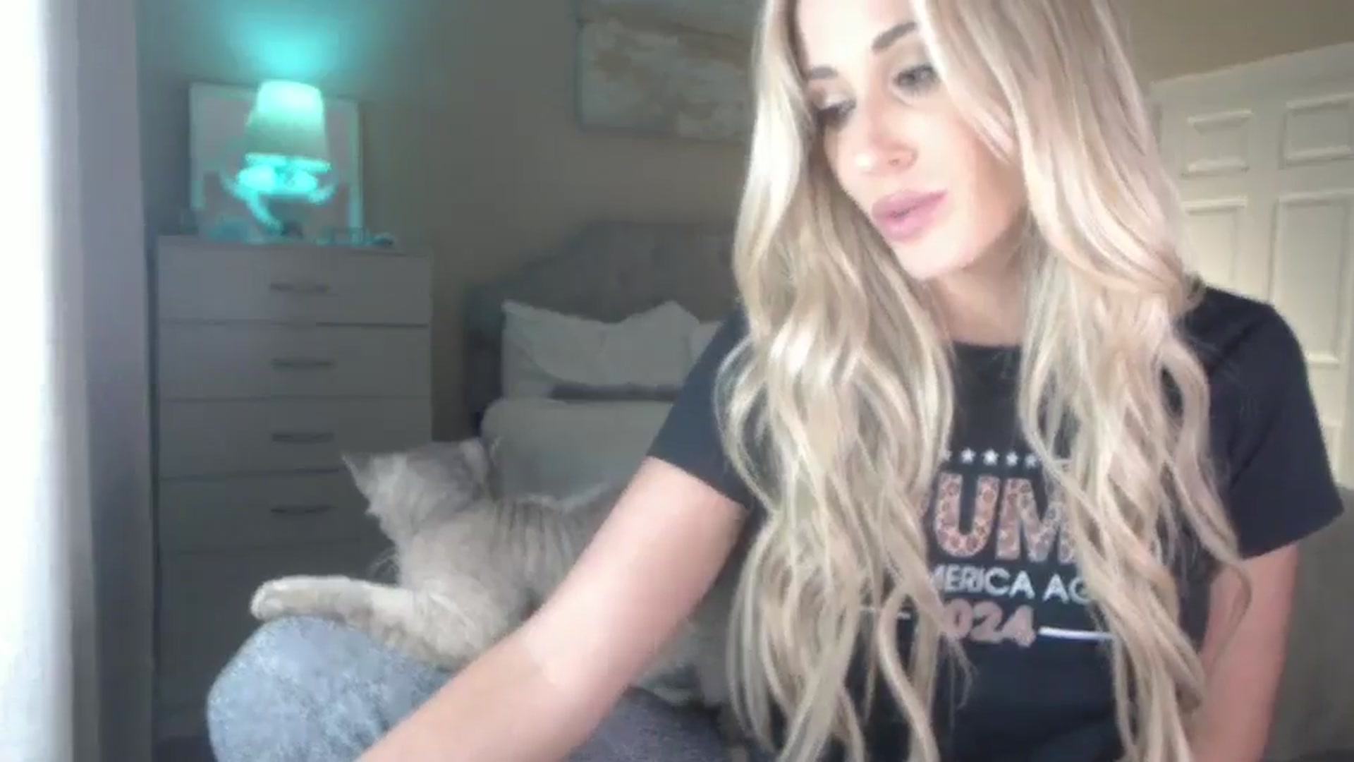 Gallery image thumbnail from Queen_bambii's myfreecams stream on, 07/17/2024, 08:19 image 19 of 20