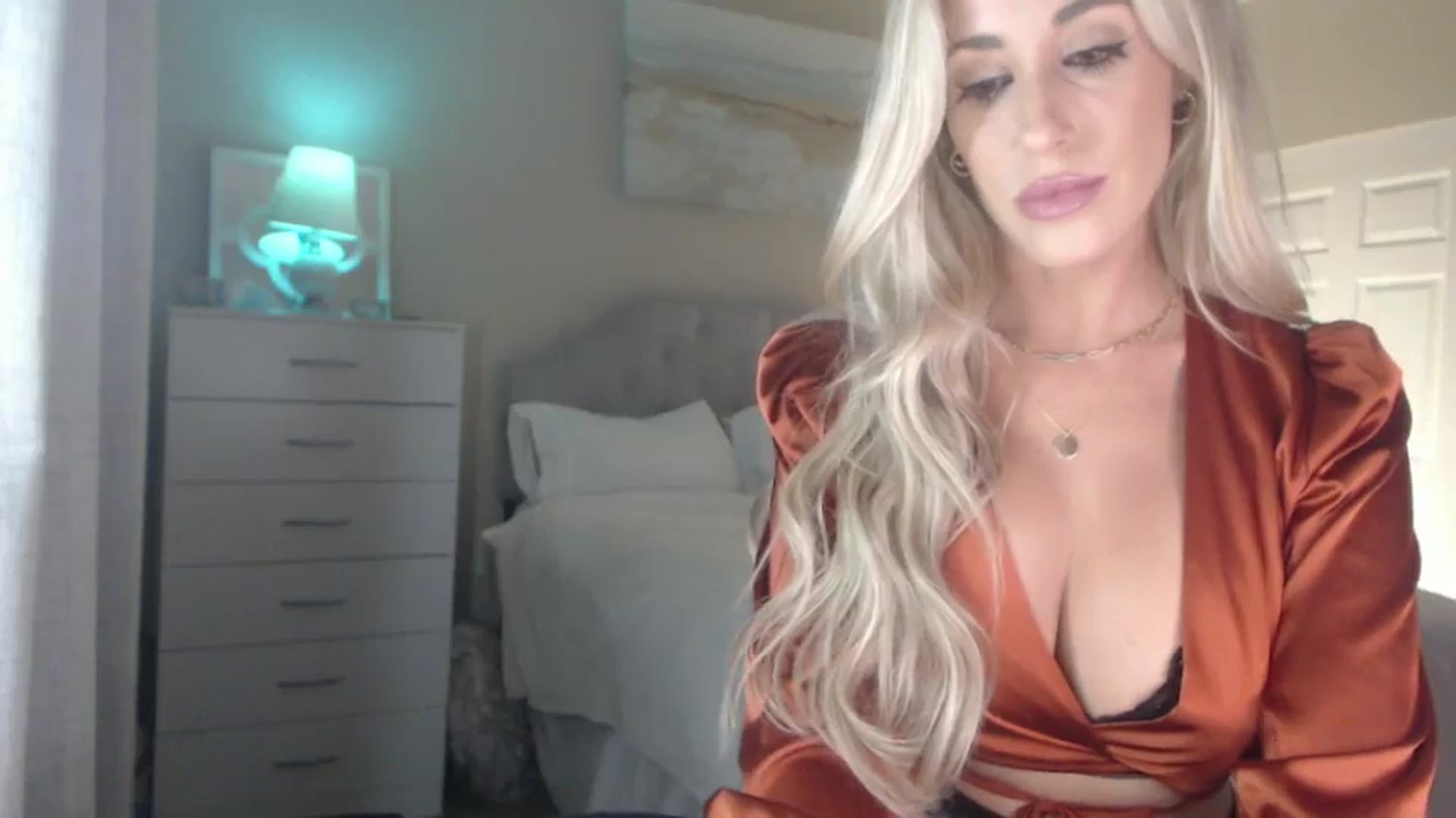 Gallery image thumbnail from Queen_bambii's myfreecams stream on, 07/20/2024, 04:39 image 18 of 20