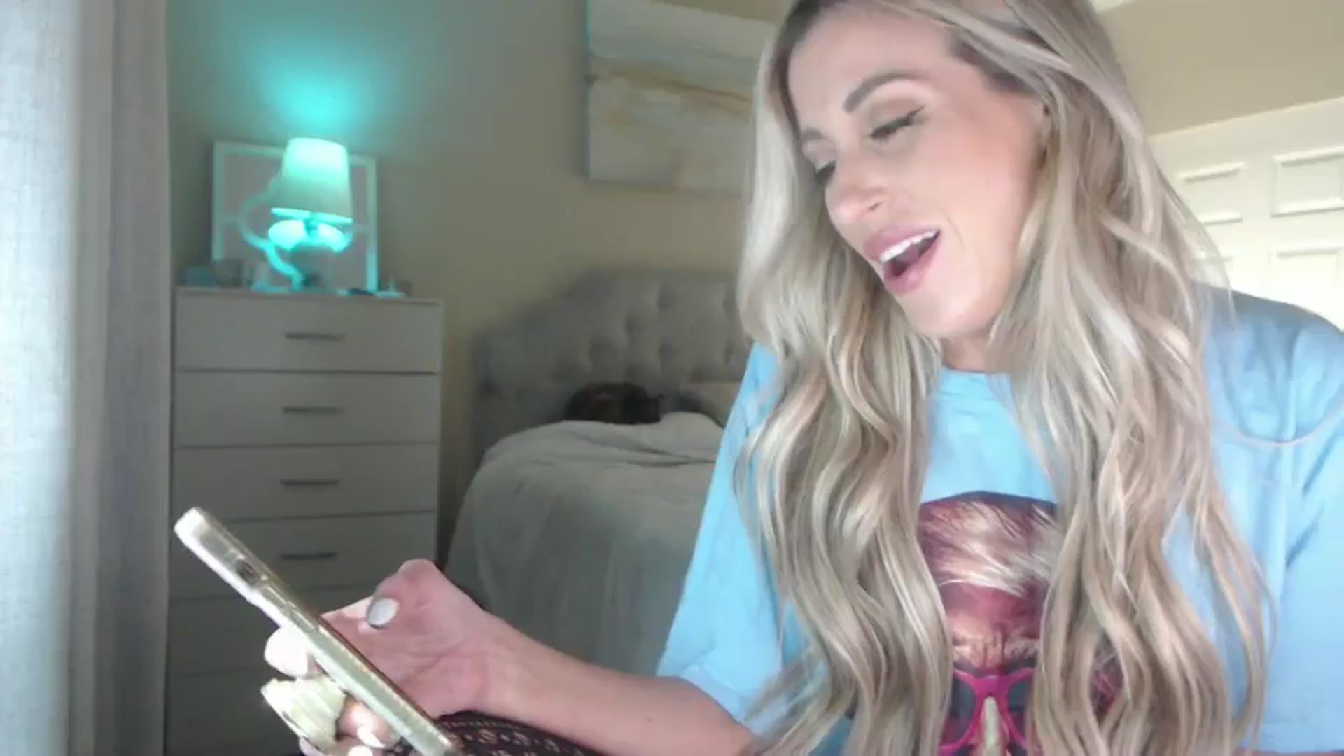 Gallery image thumbnail from Queen_bambii's myfreecams stream on, 08/03/2024, 06:58 image 16 of 20