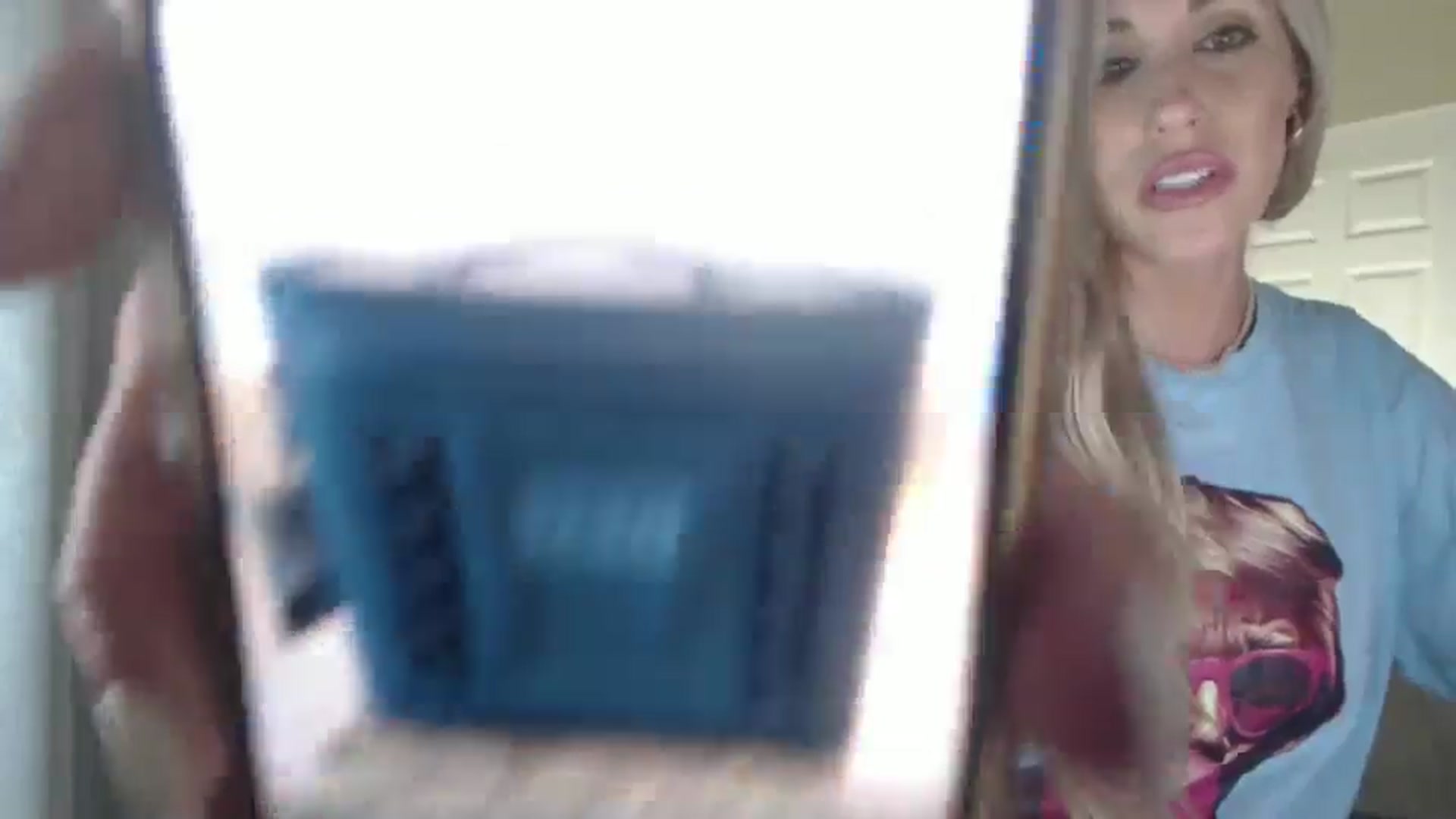 Gallery image thumbnail from Queen_bambii's myfreecams stream on, 08/03/2024, 06:58 image 14 of 20