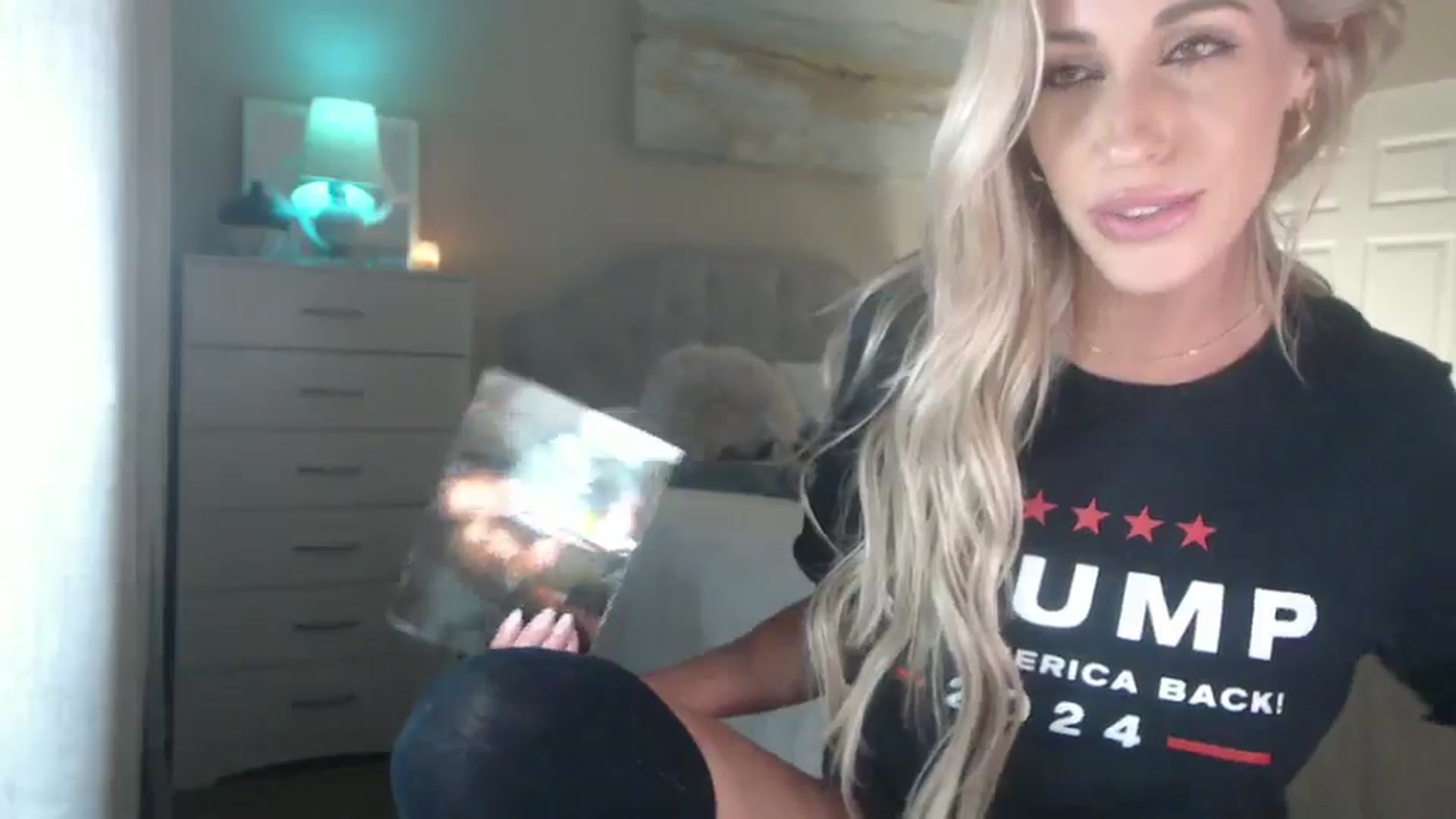 Gallery image thumbnail from Queen_bambii's myfreecams stream on, 08/22/2024, 07:47 image 6 of 20