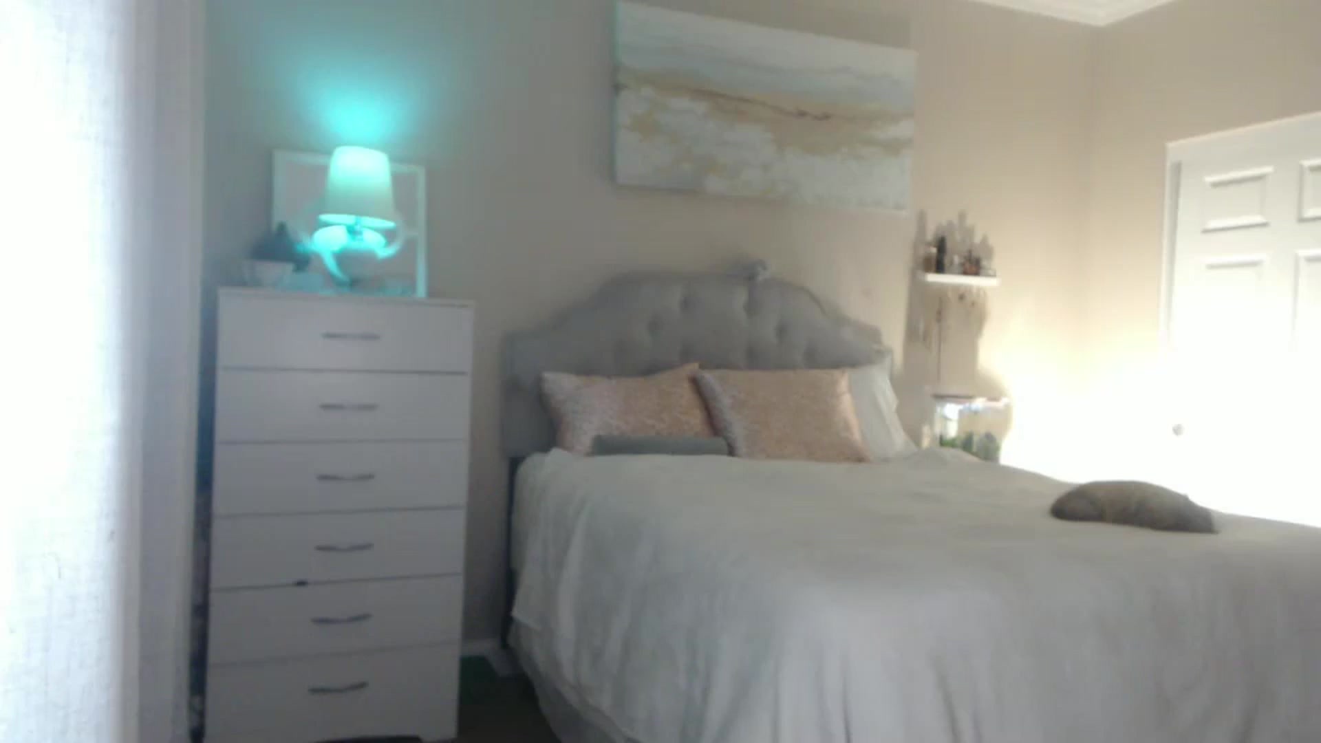 Gallery image thumbnail from Queen_bambii's myfreecams stream on, 09/24/2024, 06:01 image 15 of 20
